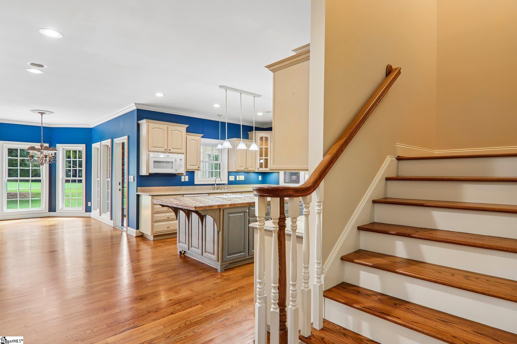 203 Sunningdale Drive Property Photo 34