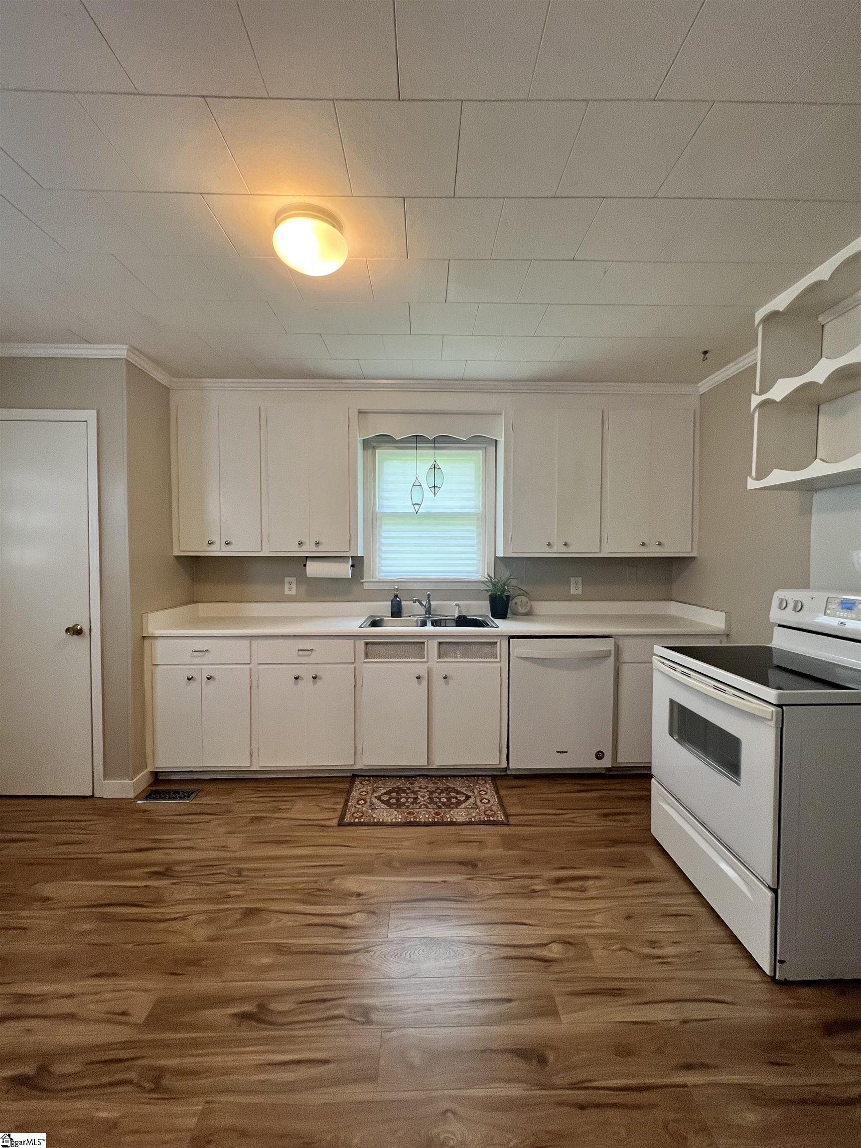 207 St Lo Circle Property Photo 10