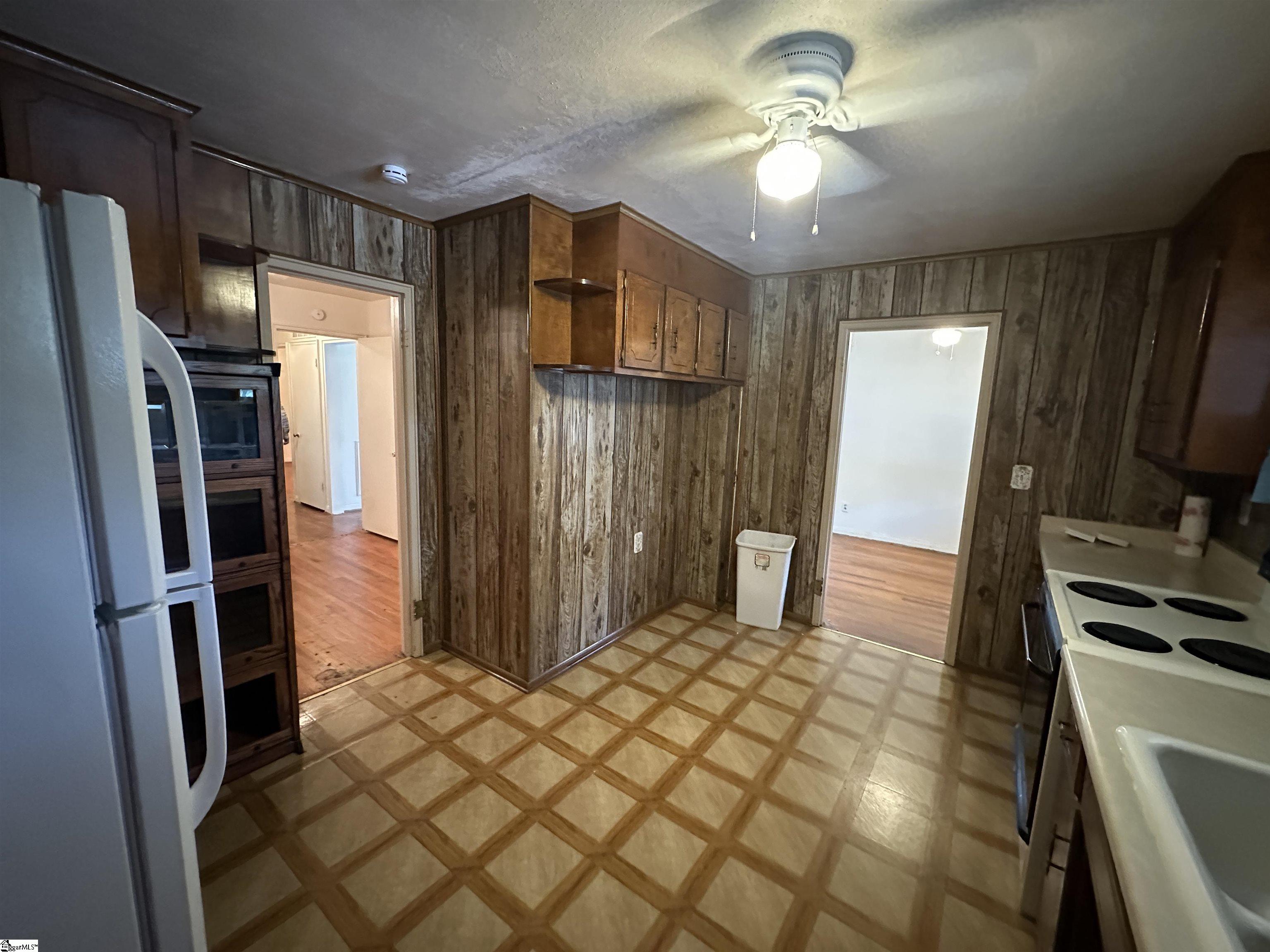 9 Woodmont Circle Property Photo 6