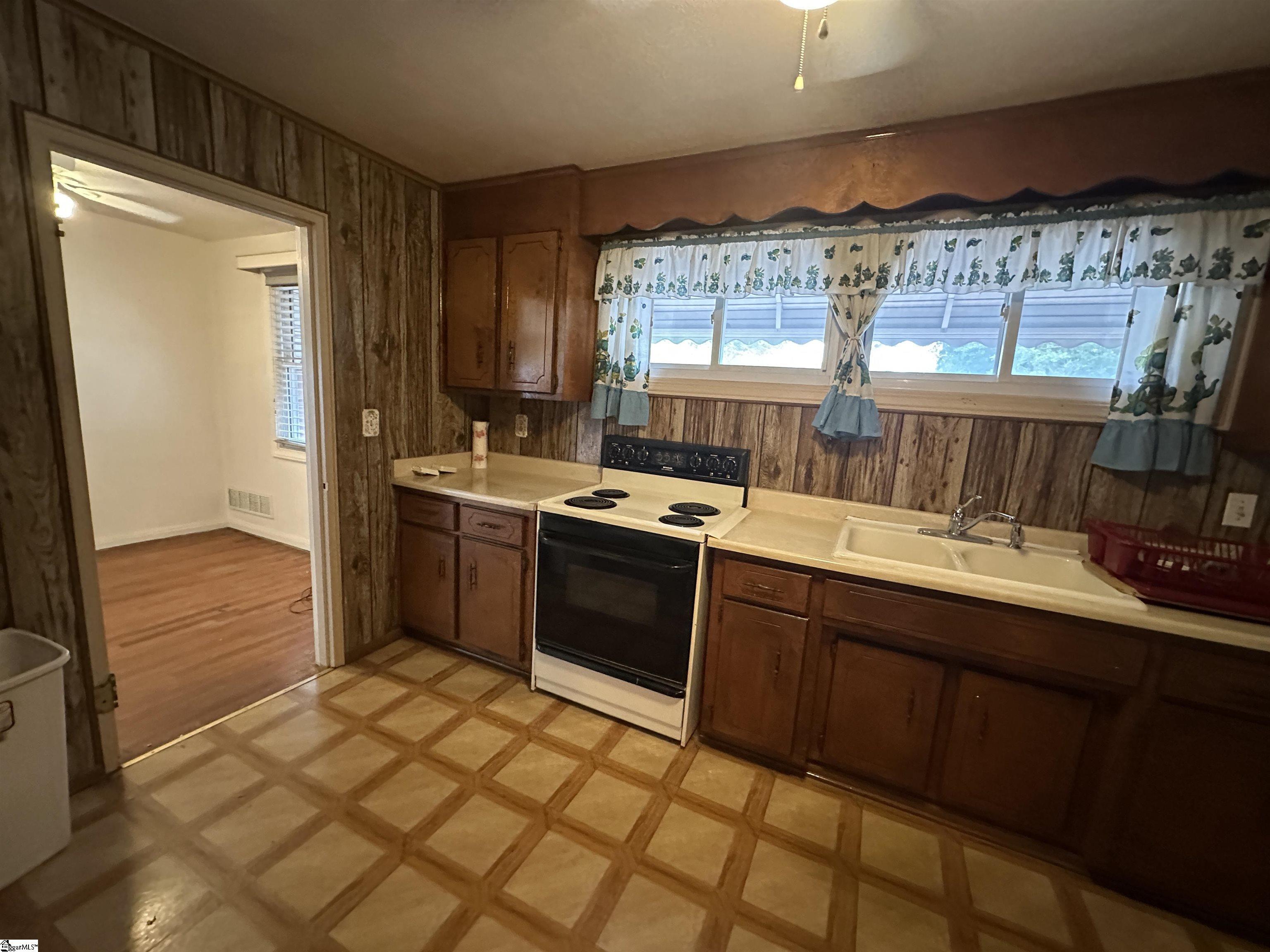 9 Woodmont Circle Property Photo 9