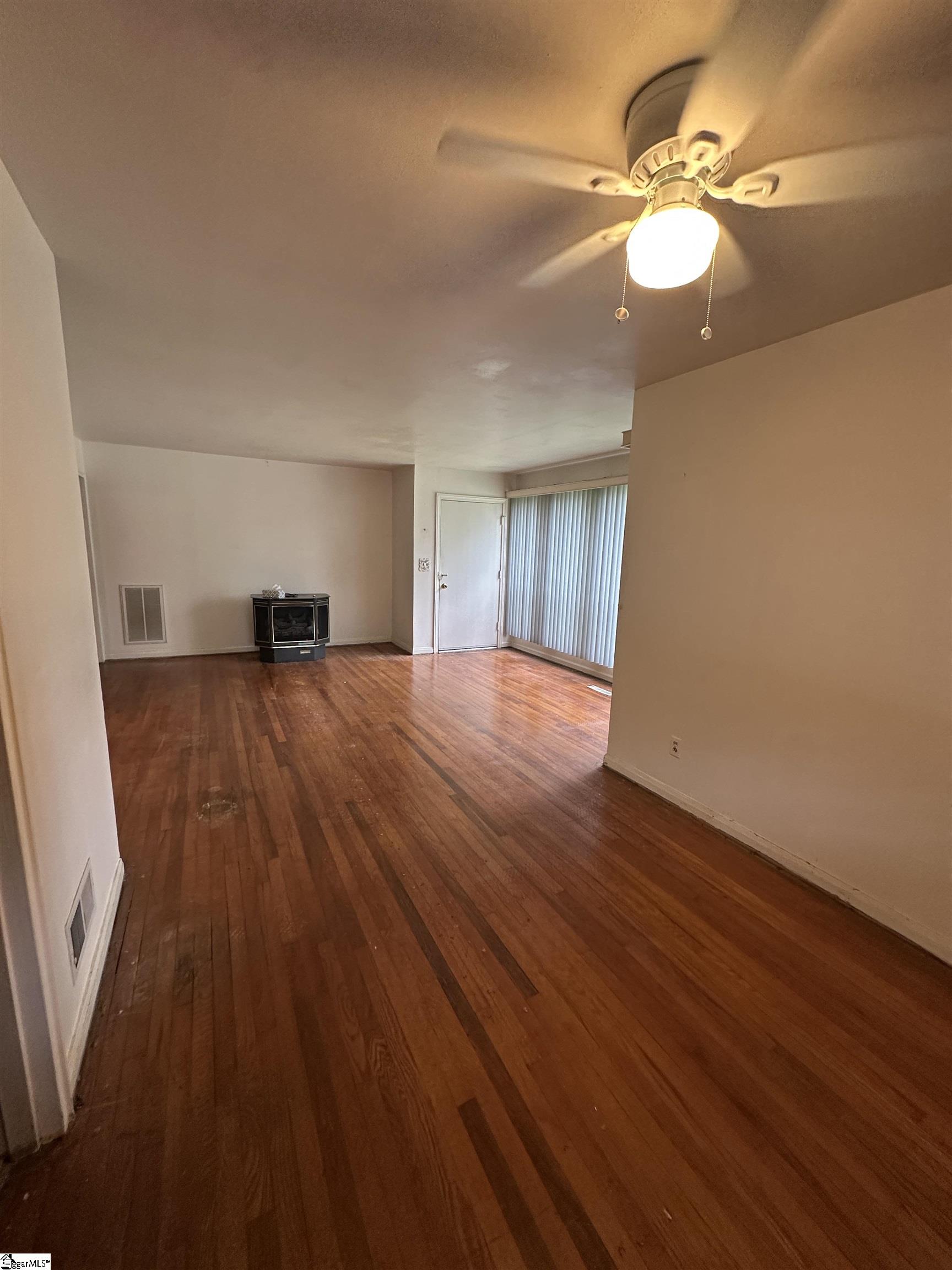 9 Woodmont Circle Property Photo 14