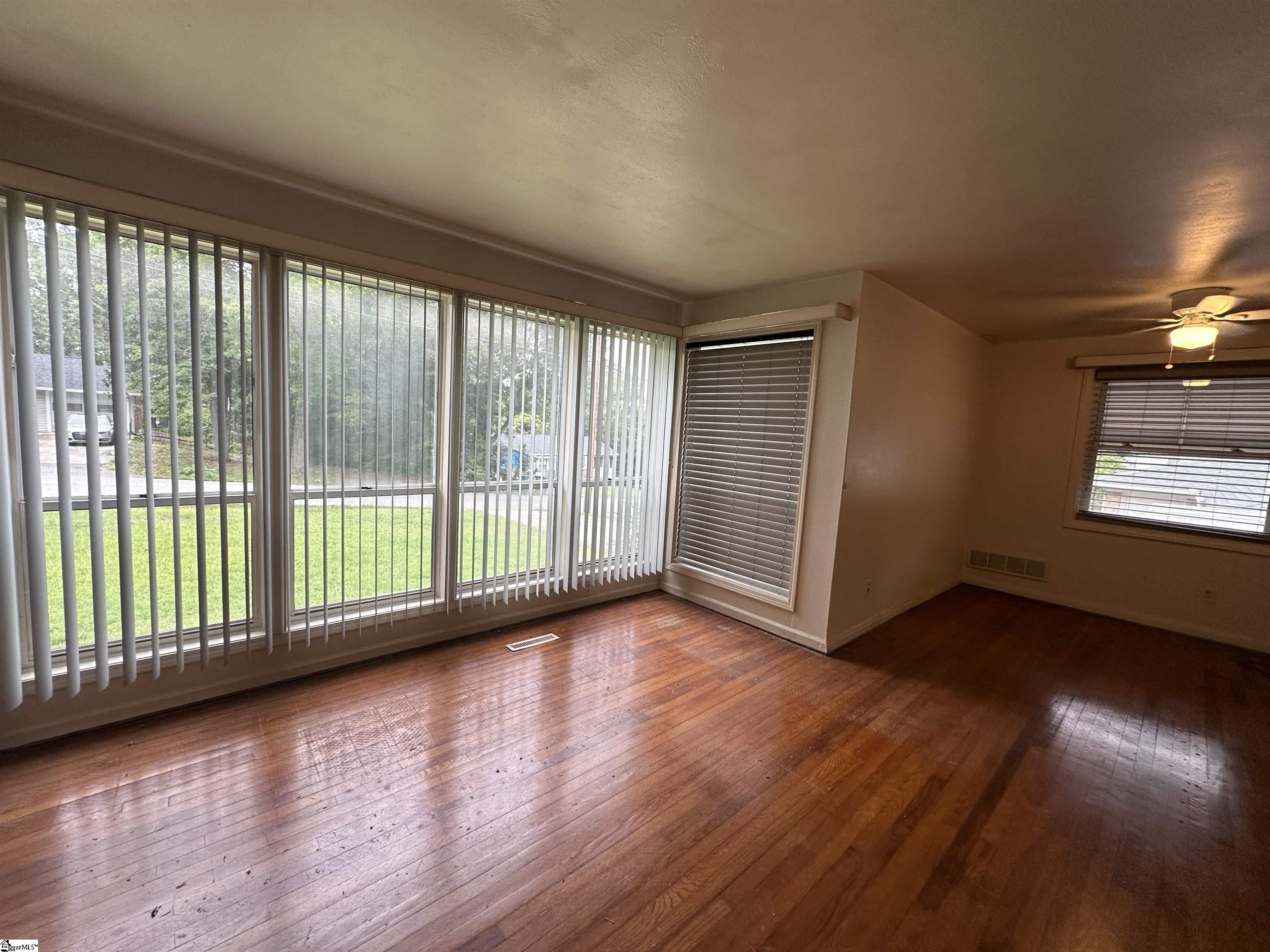 9 Woodmont Circle Property Photo 19