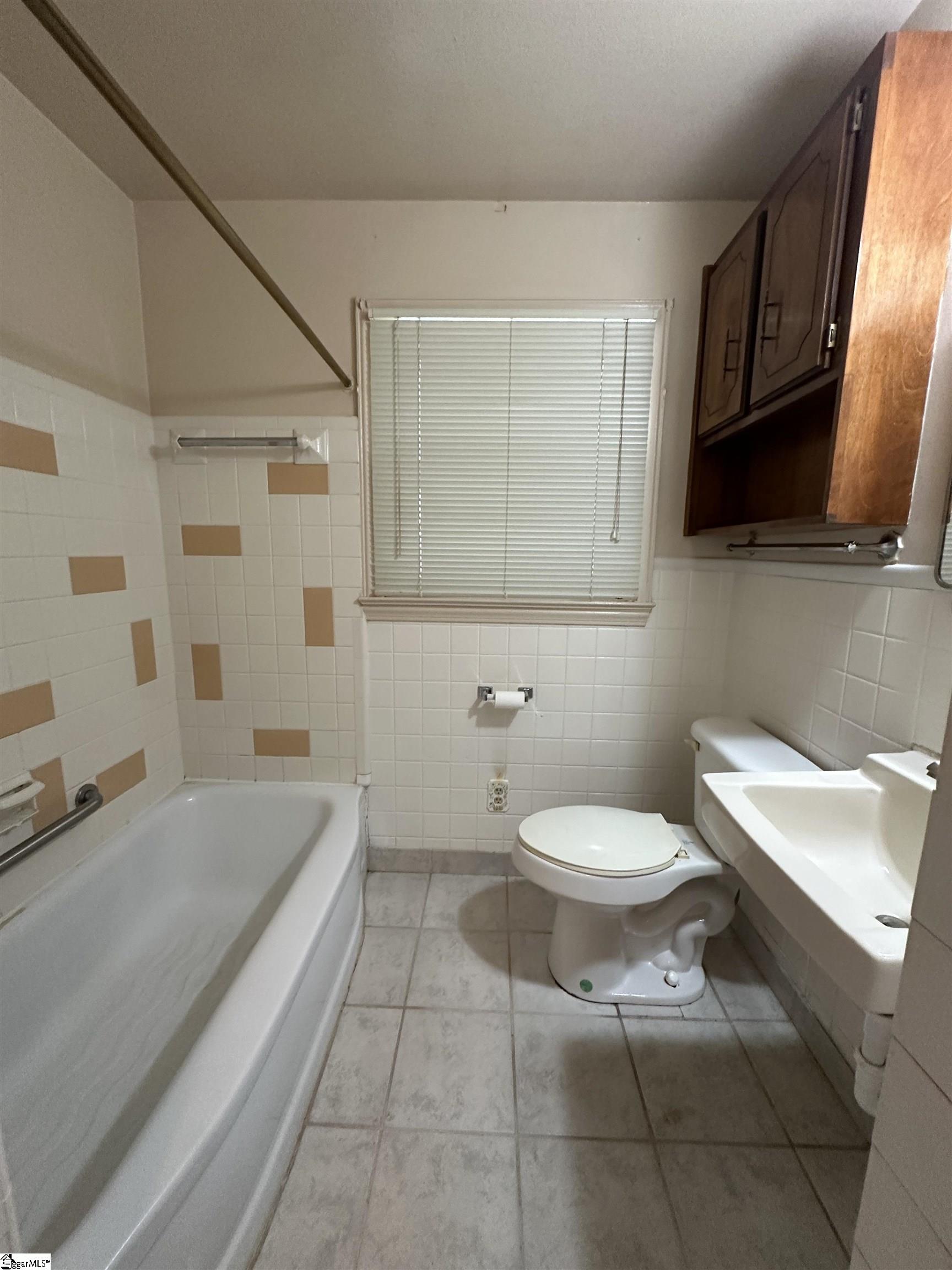 9 Woodmont Circle Property Photo 23