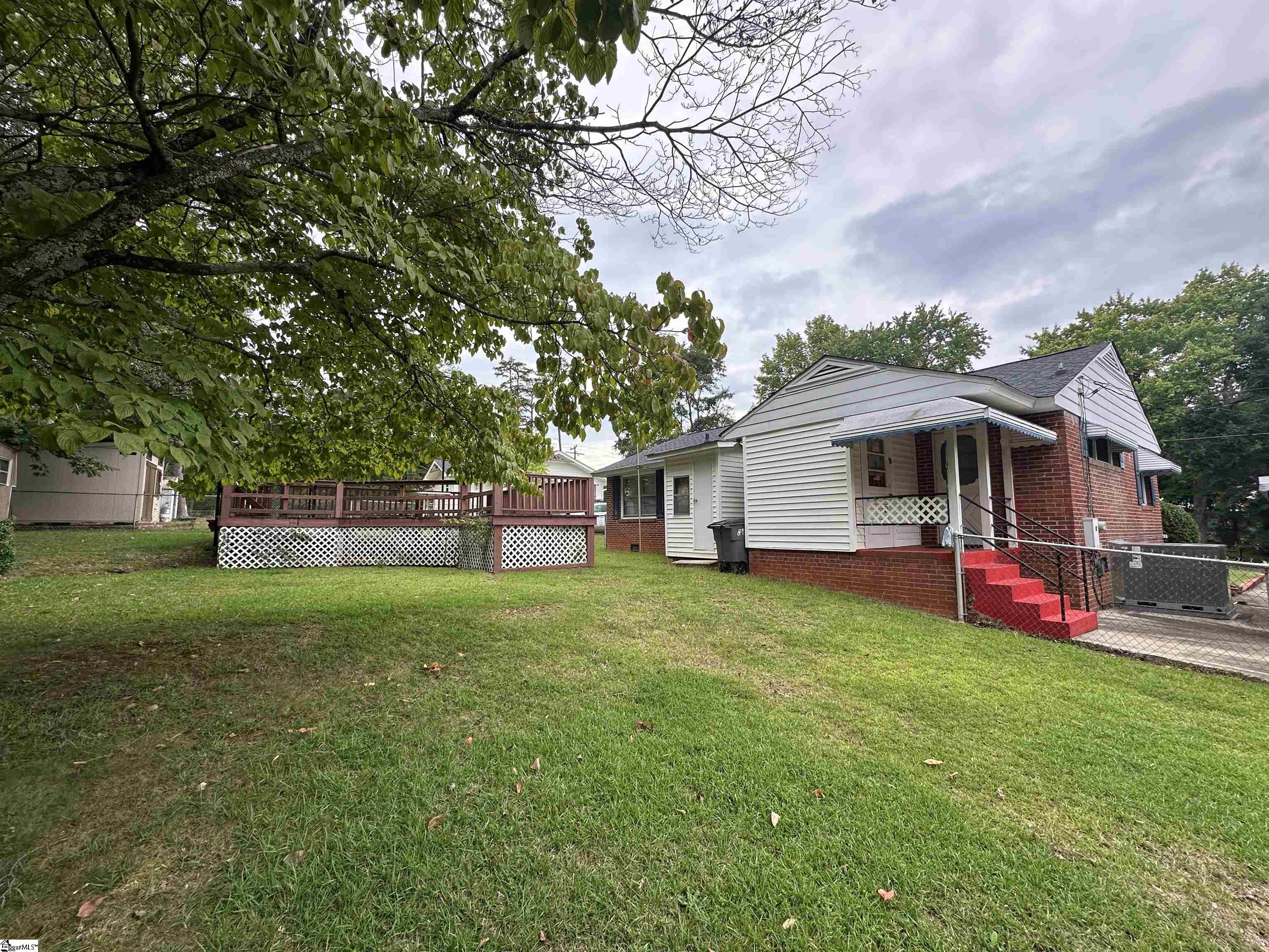 9 Woodmont Circle Property Photo 33