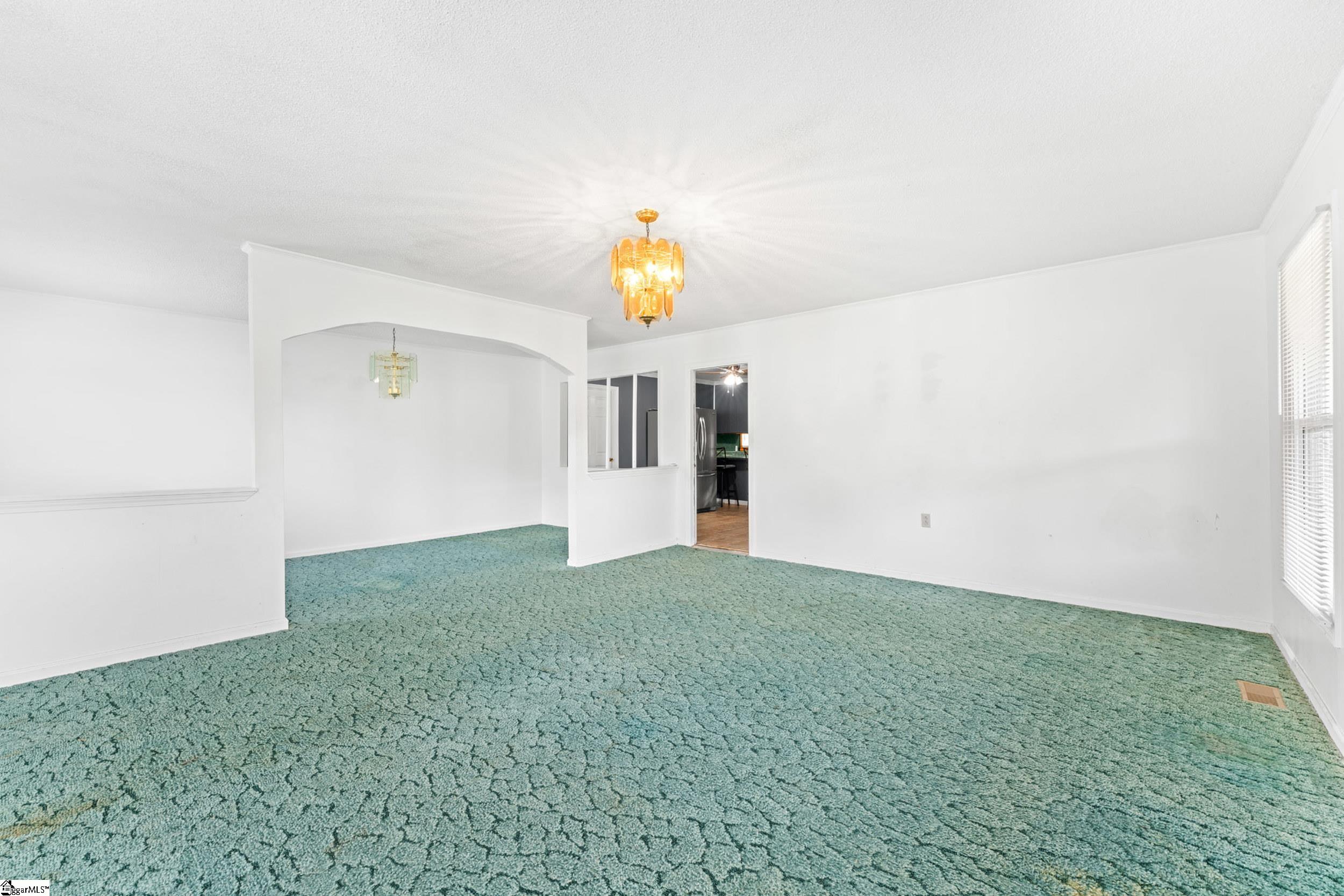 1360 Sulphur Springs Road Property Photo 11