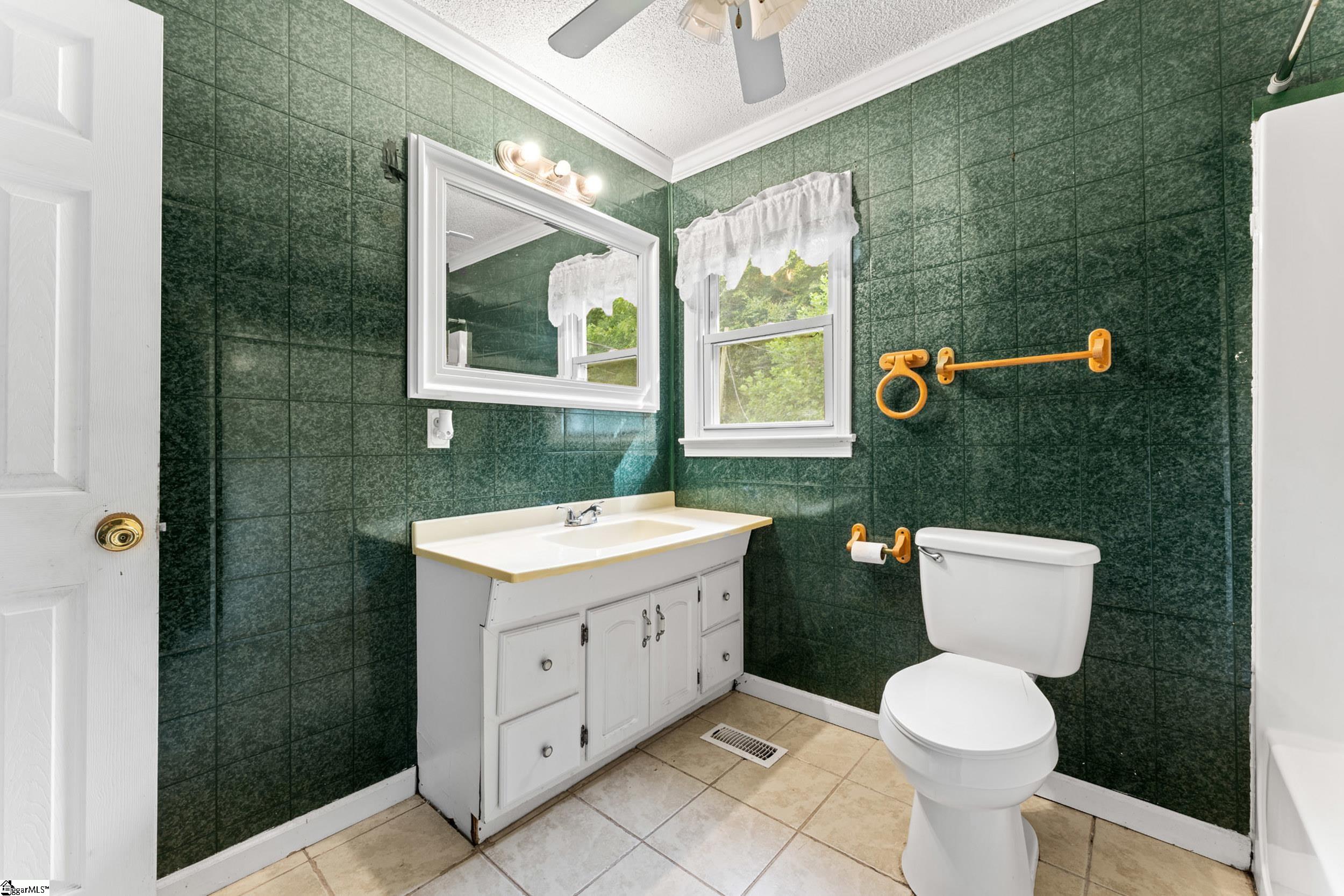 1360 Sulphur Springs Road Property Photo 14