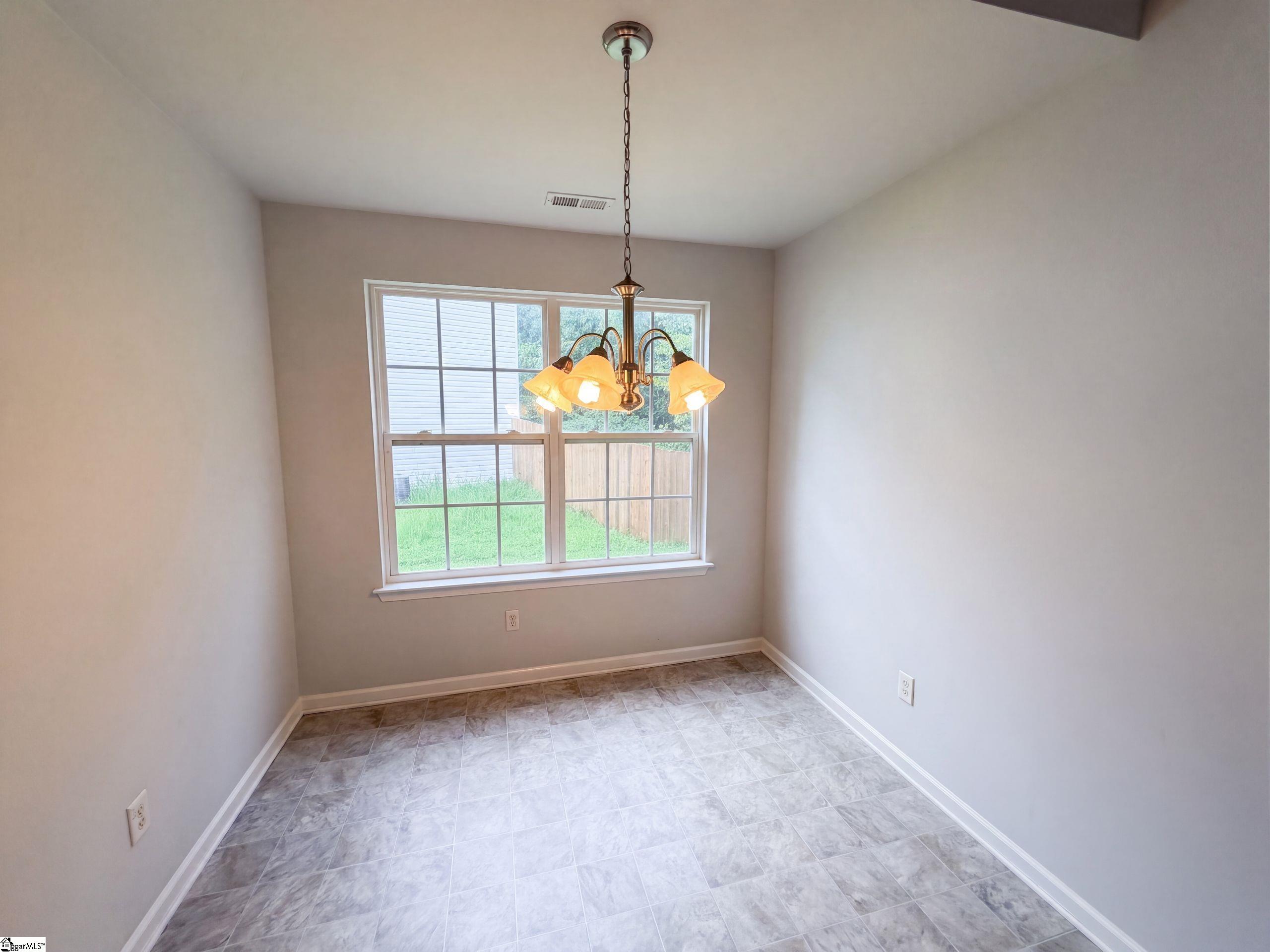 122 Catterick Way Property Photo 8
