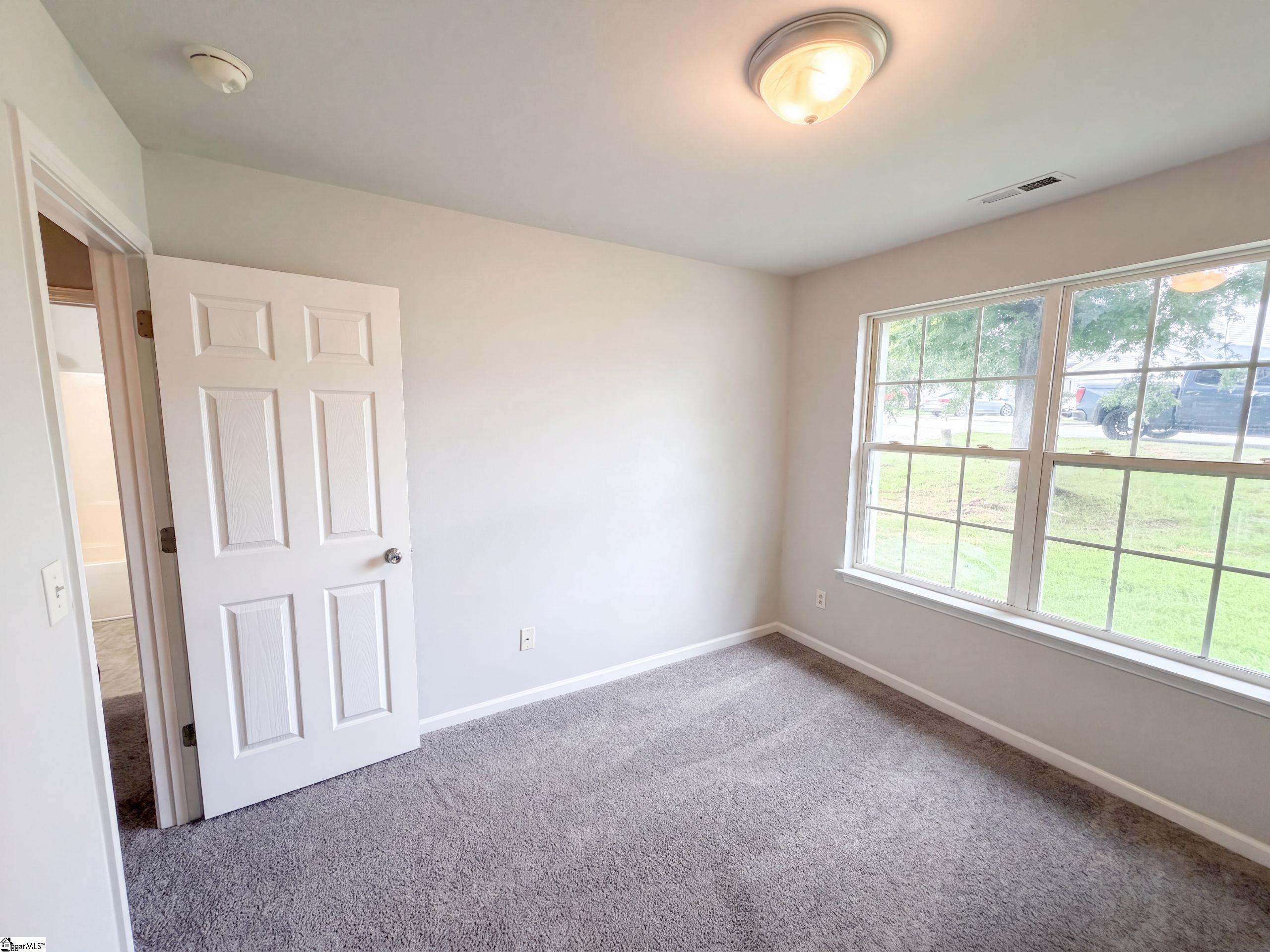 122 Catterick Way Property Photo 9