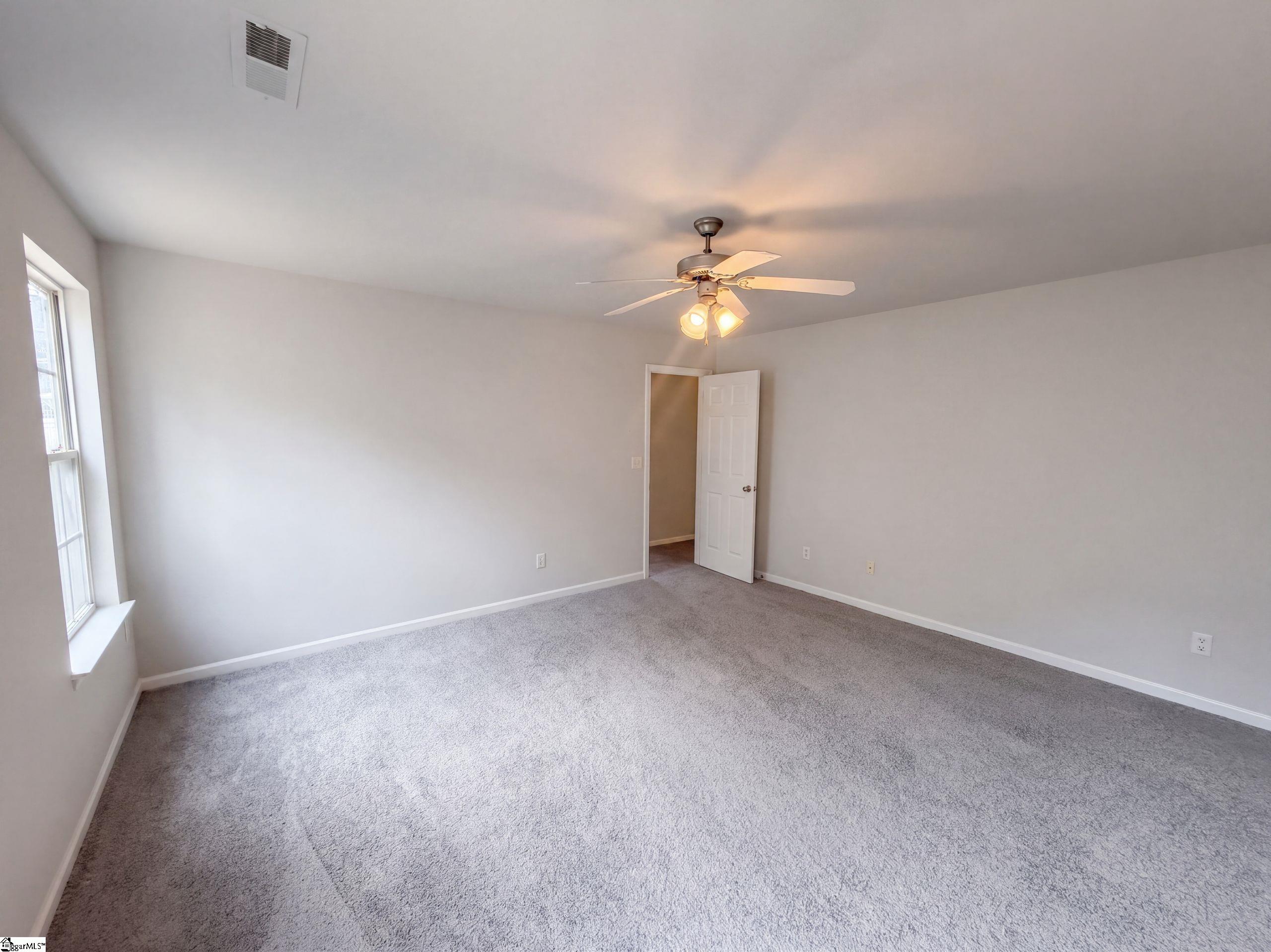 122 Catterick Way Property Photo 14