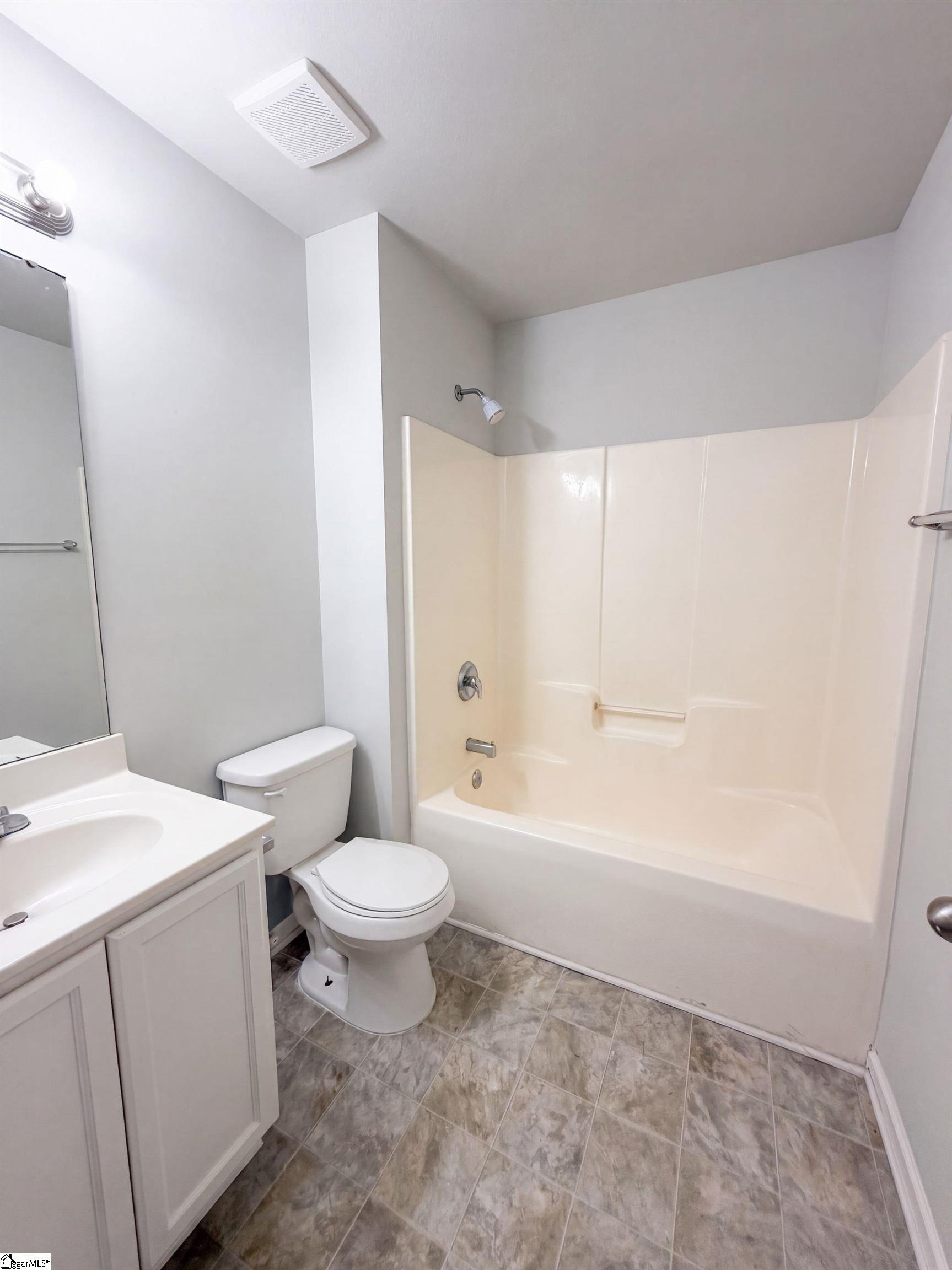 122 Catterick Way Property Photo 16
