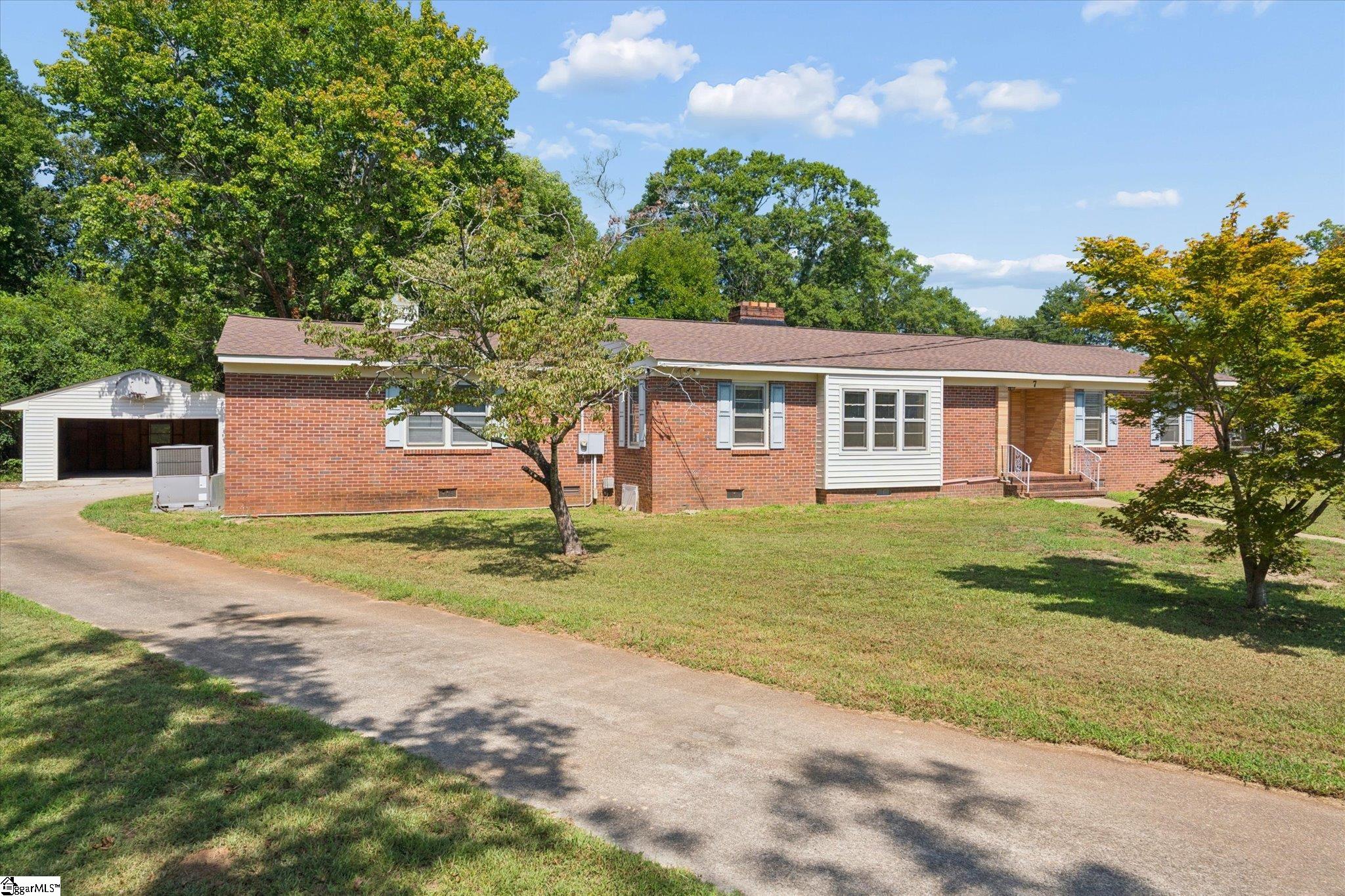 7 Acorn Court Property Photo 2