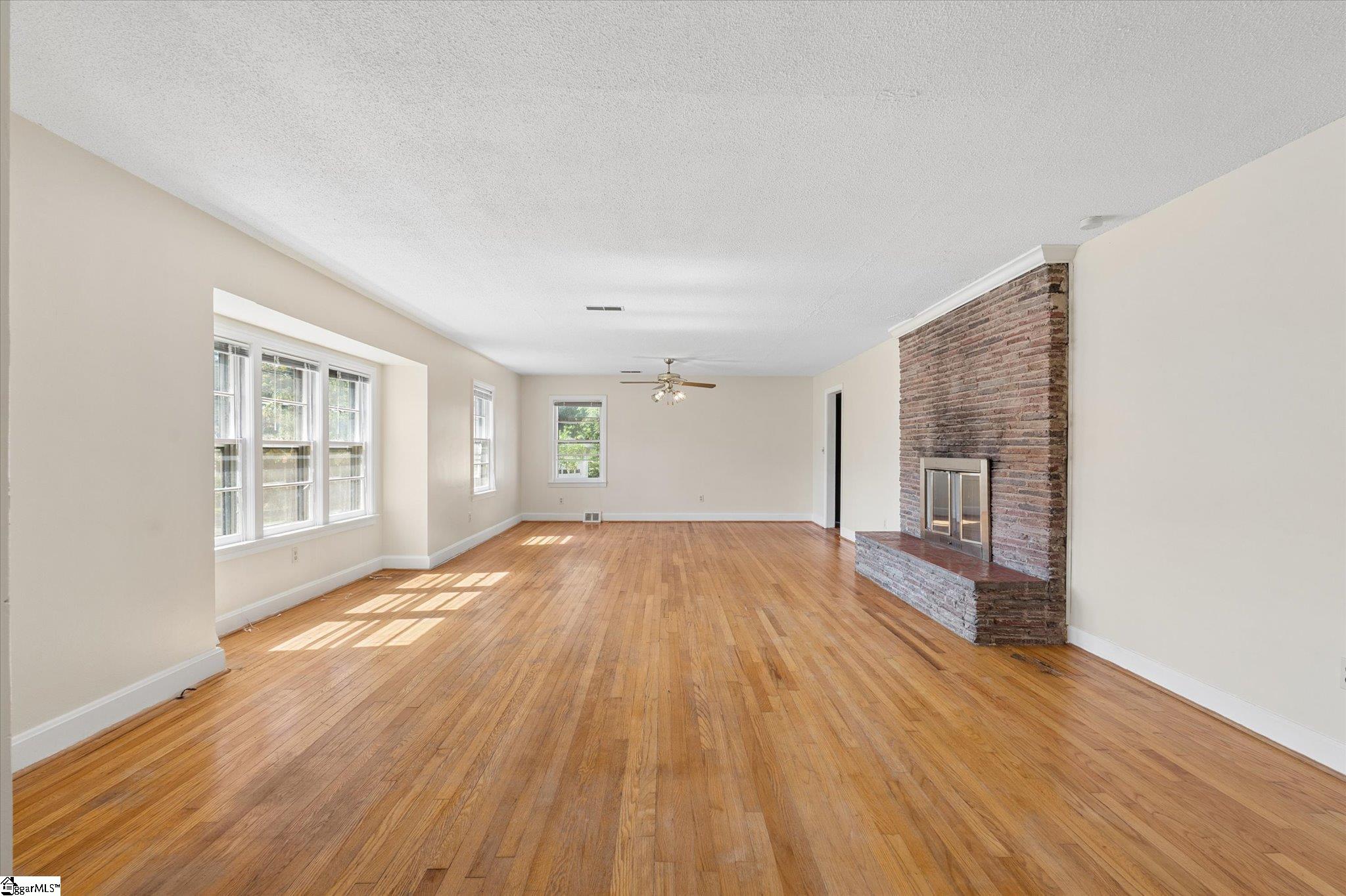7 Acorn Court Property Photo 4