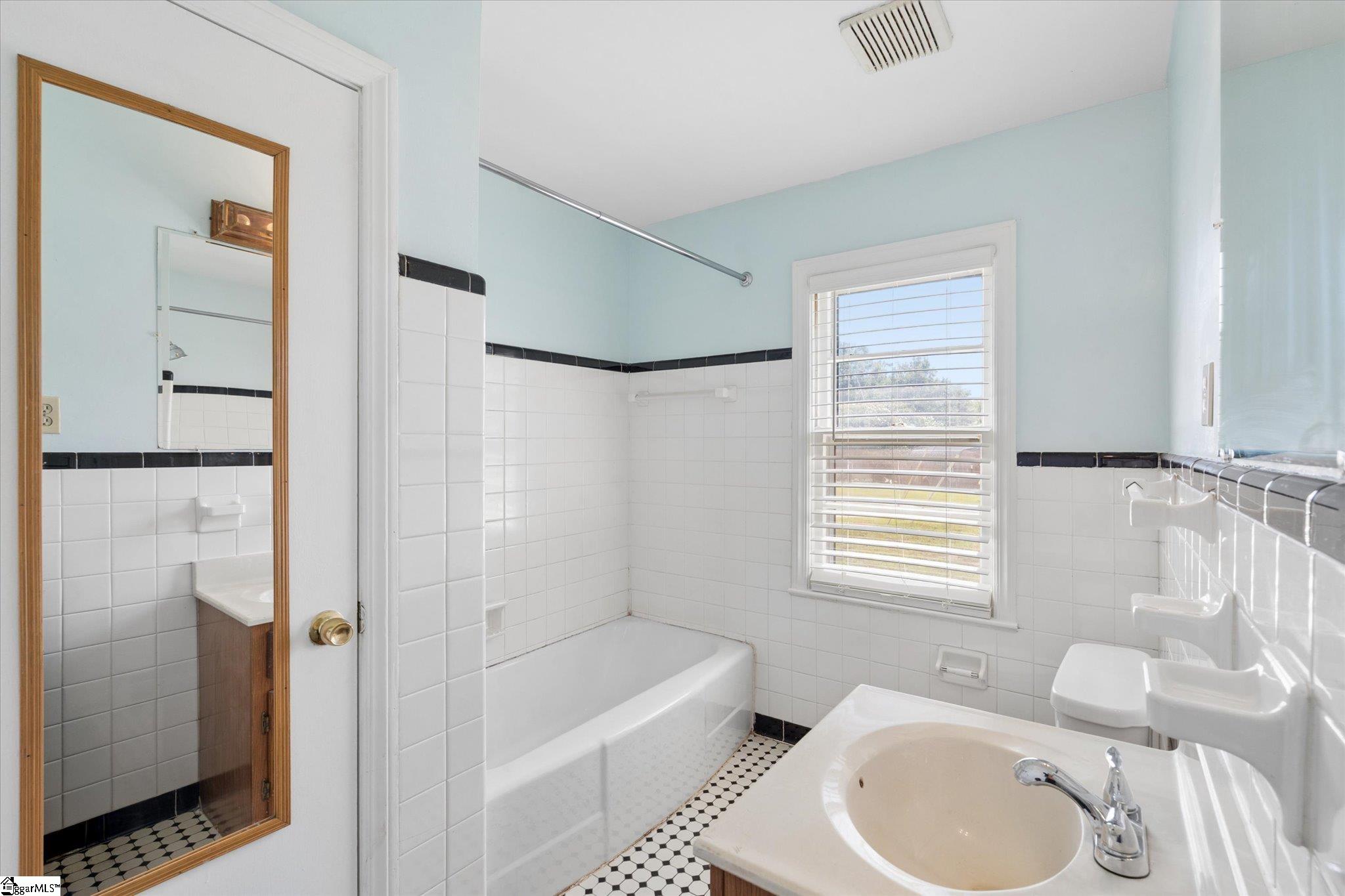 7 Acorn Court Property Photo 17