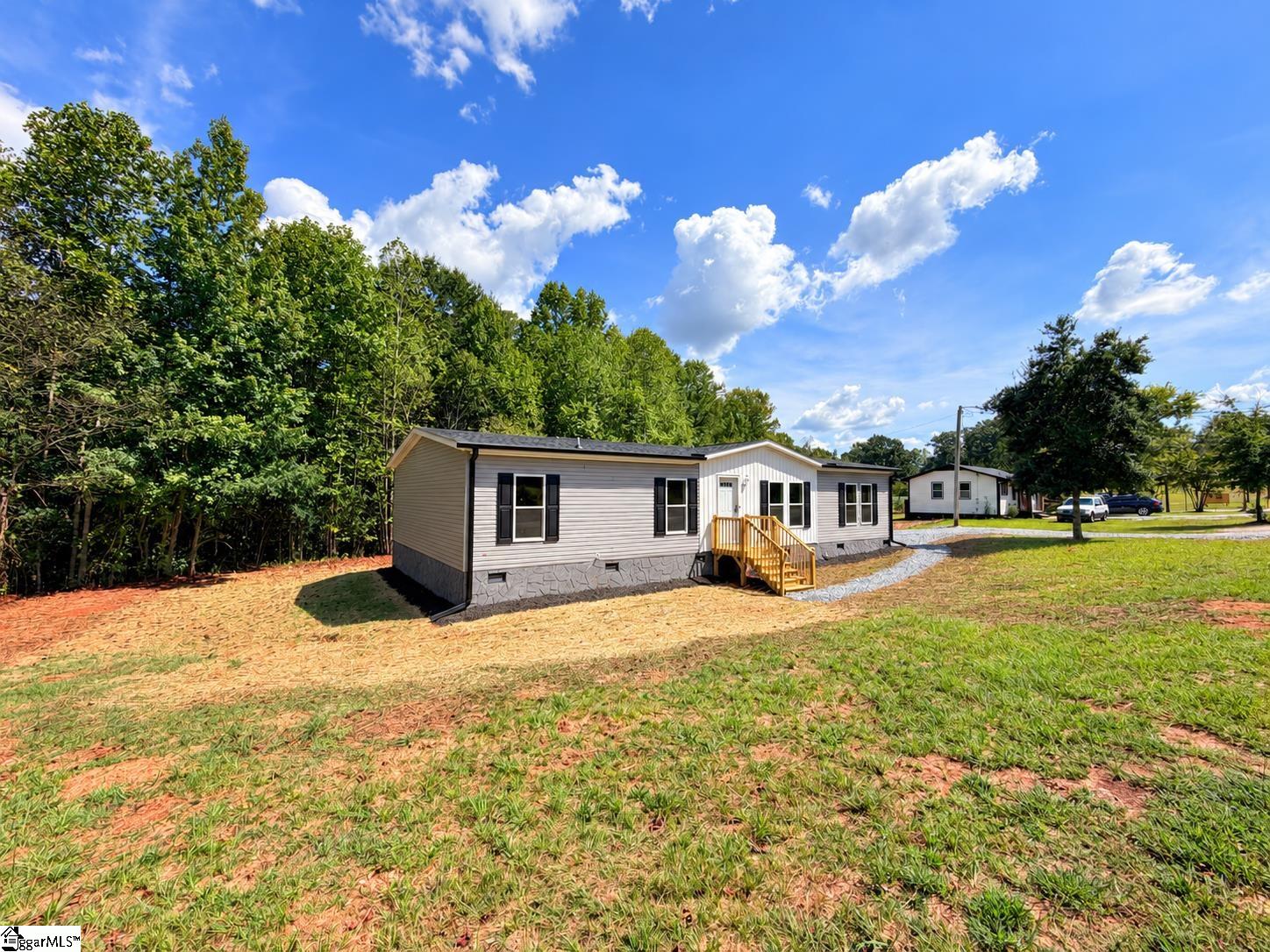 1175 Simms School Road Property Photo 1