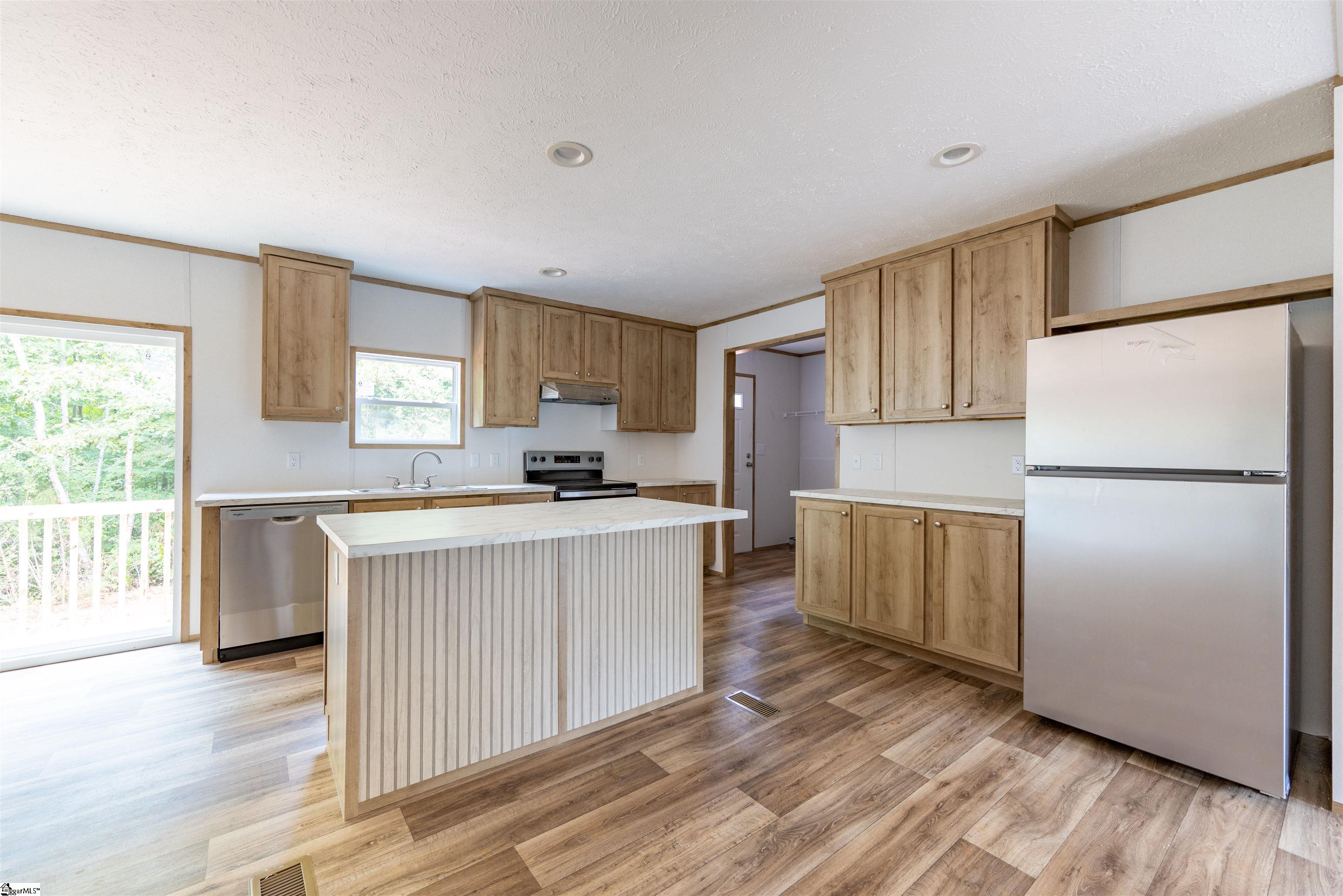 1175 Simms School Road Property Photo 3