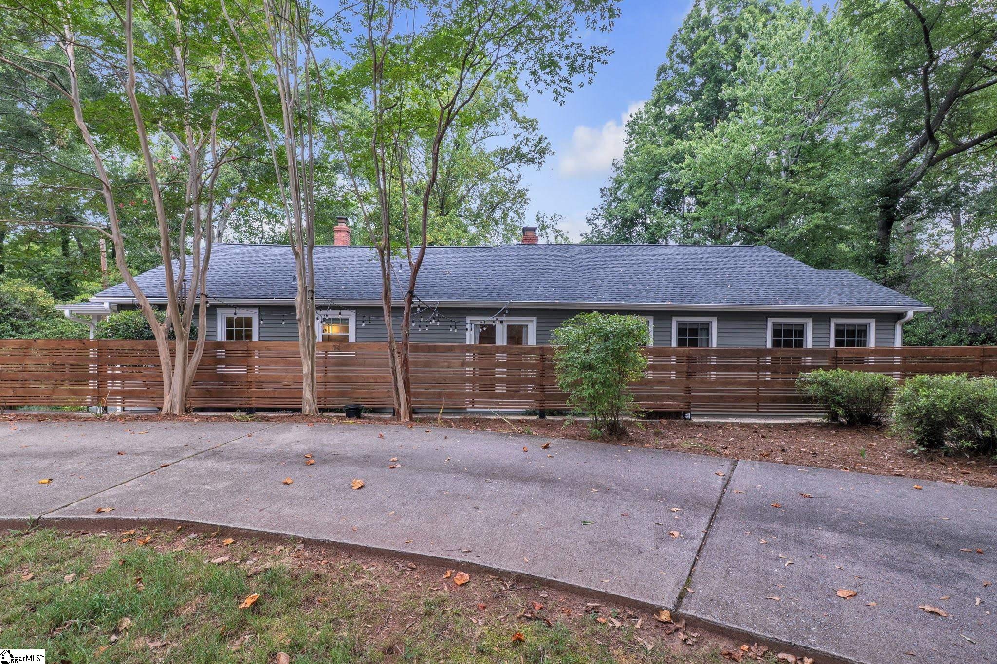 210 Bradley Boulevard Property Photo 42