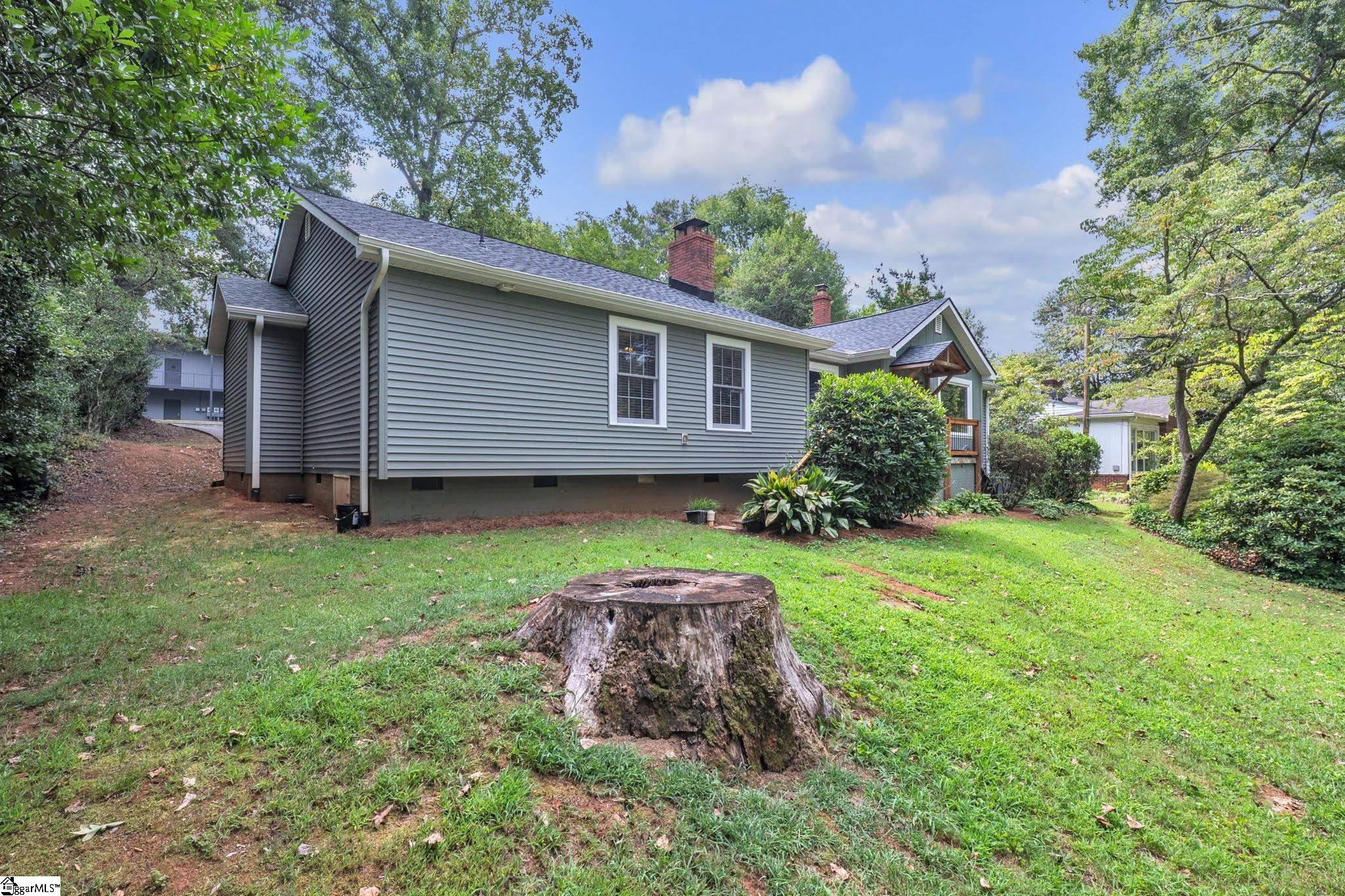 210 Bradley Boulevard Property Photo 45