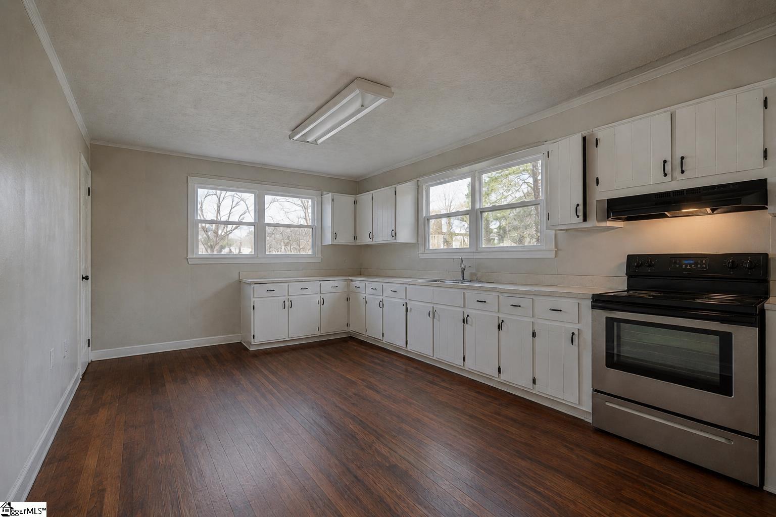 22 Taylor Street Property Photo 7
