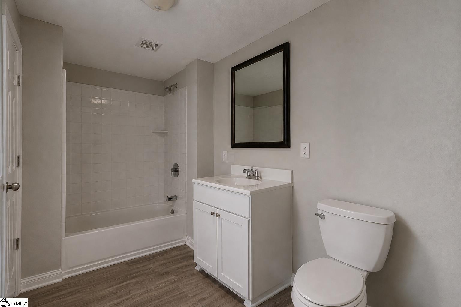 22 Taylor Street Property Photo 9