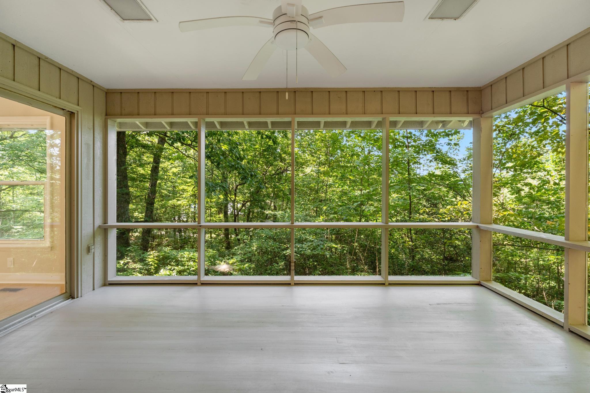 215 Hearthstone Ridge Road Property Photo 16
