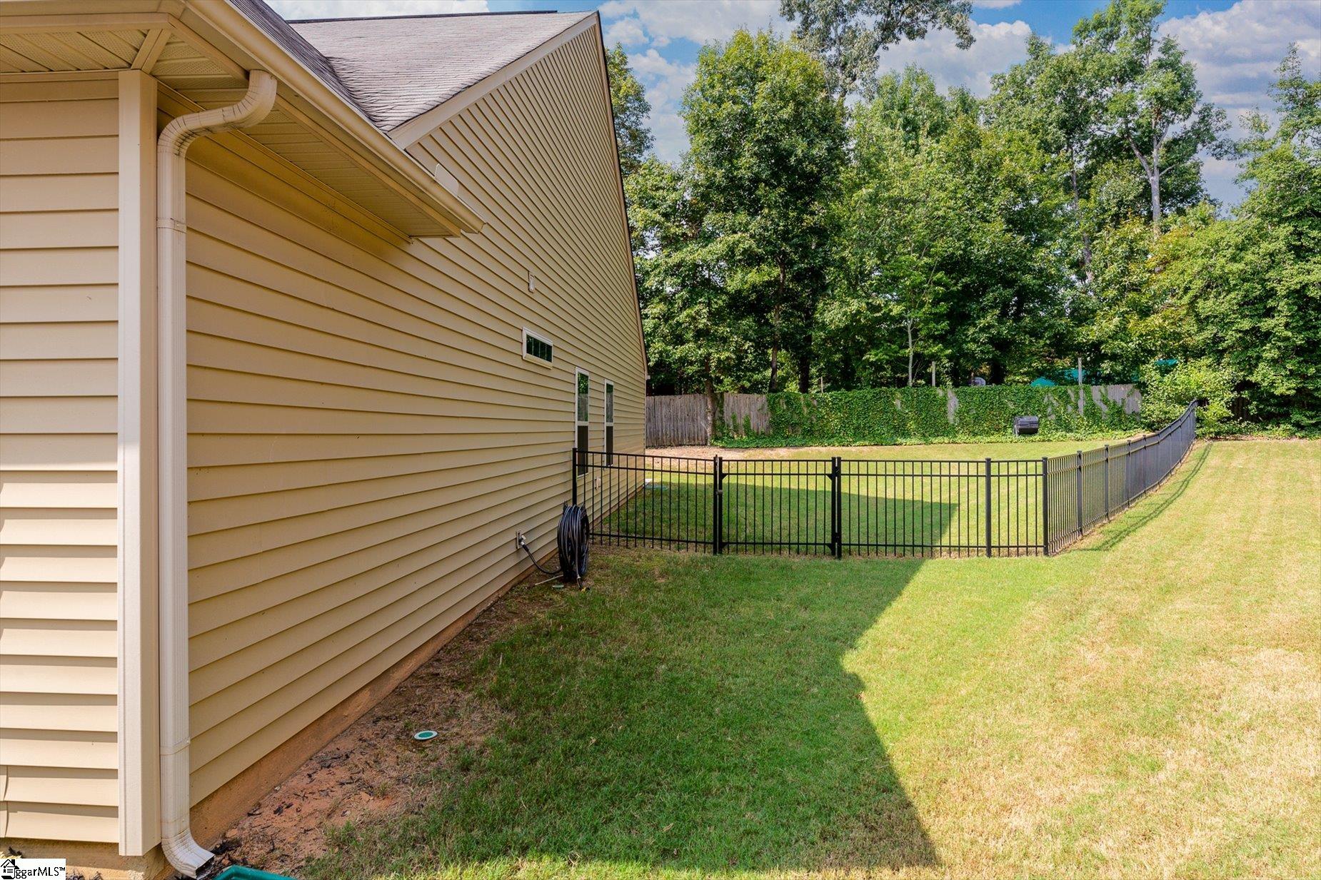 213 Timber Fence Trail Property Photo 38