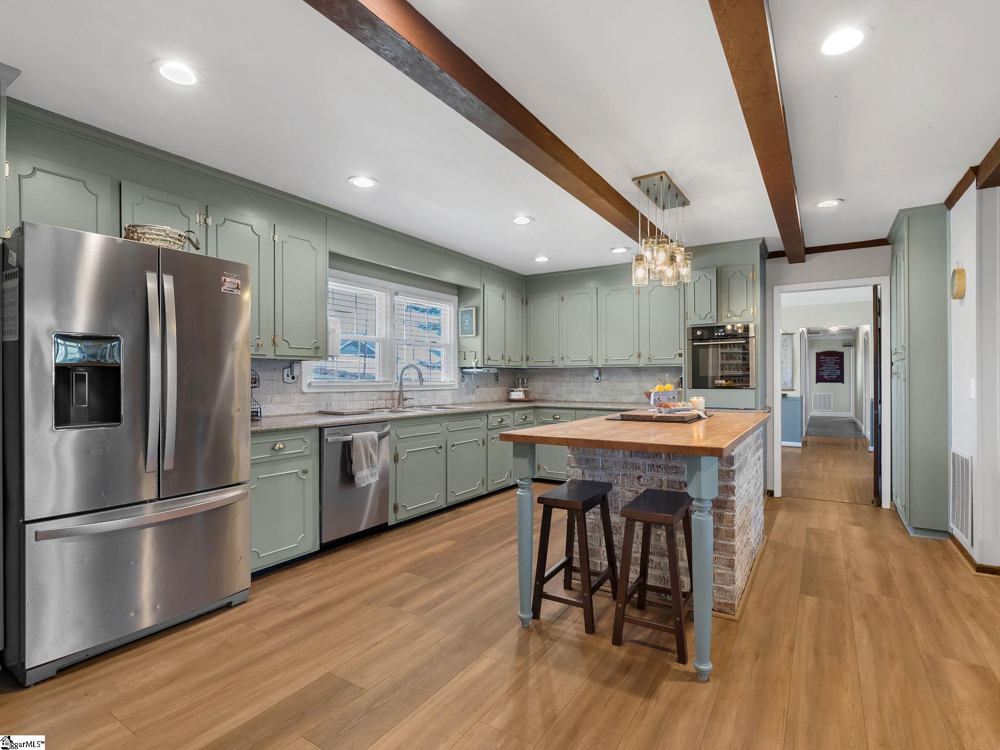 1133 Tubbs Mountain Road Property Photo 4