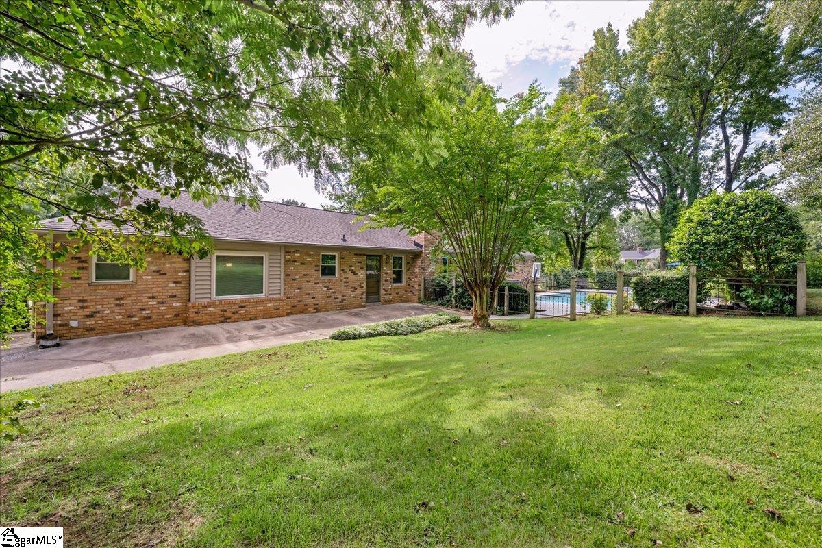 103 Hollymont Court Property Photo 35
