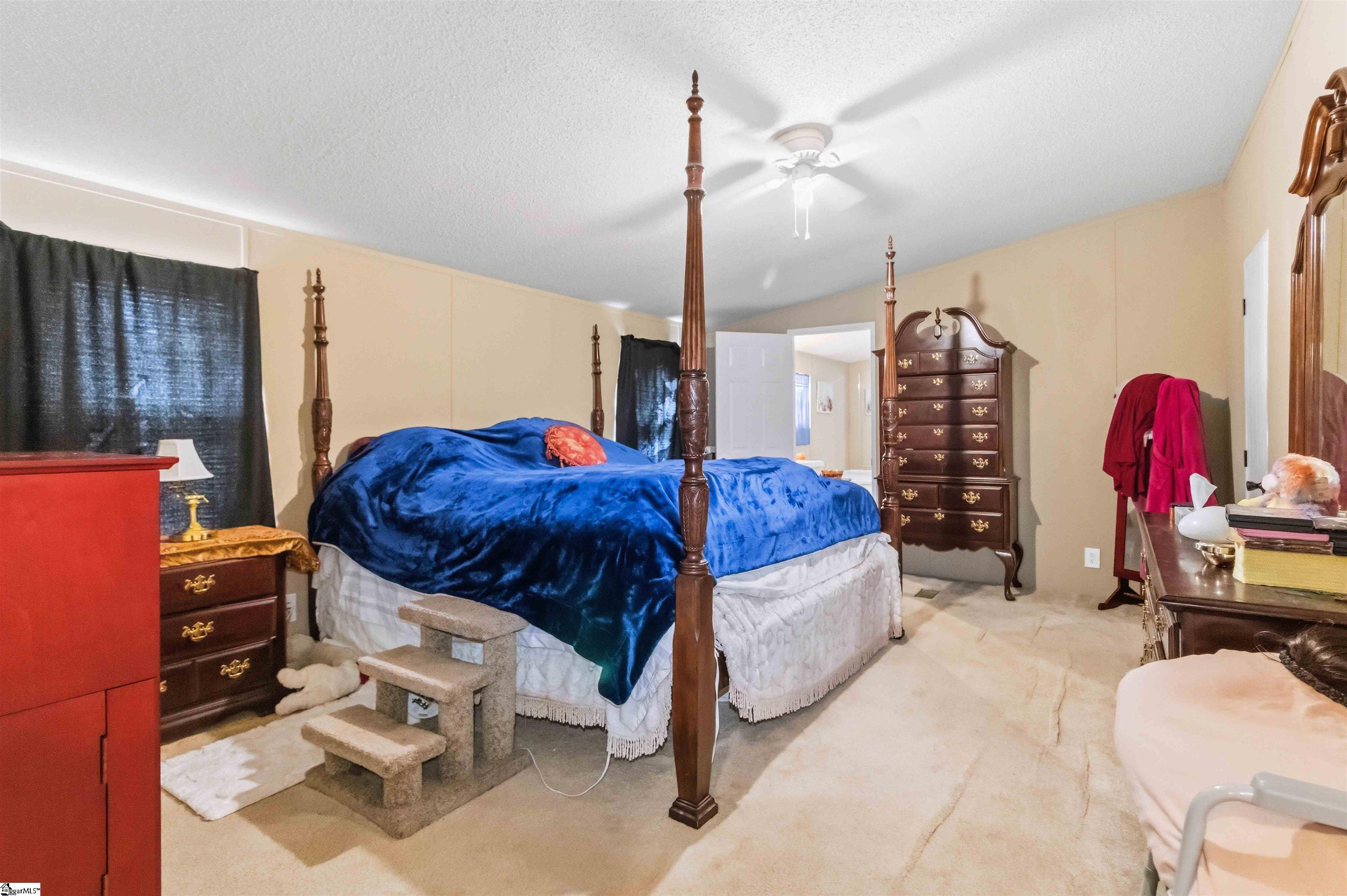 138 T C Bannister Road Property Photo 12