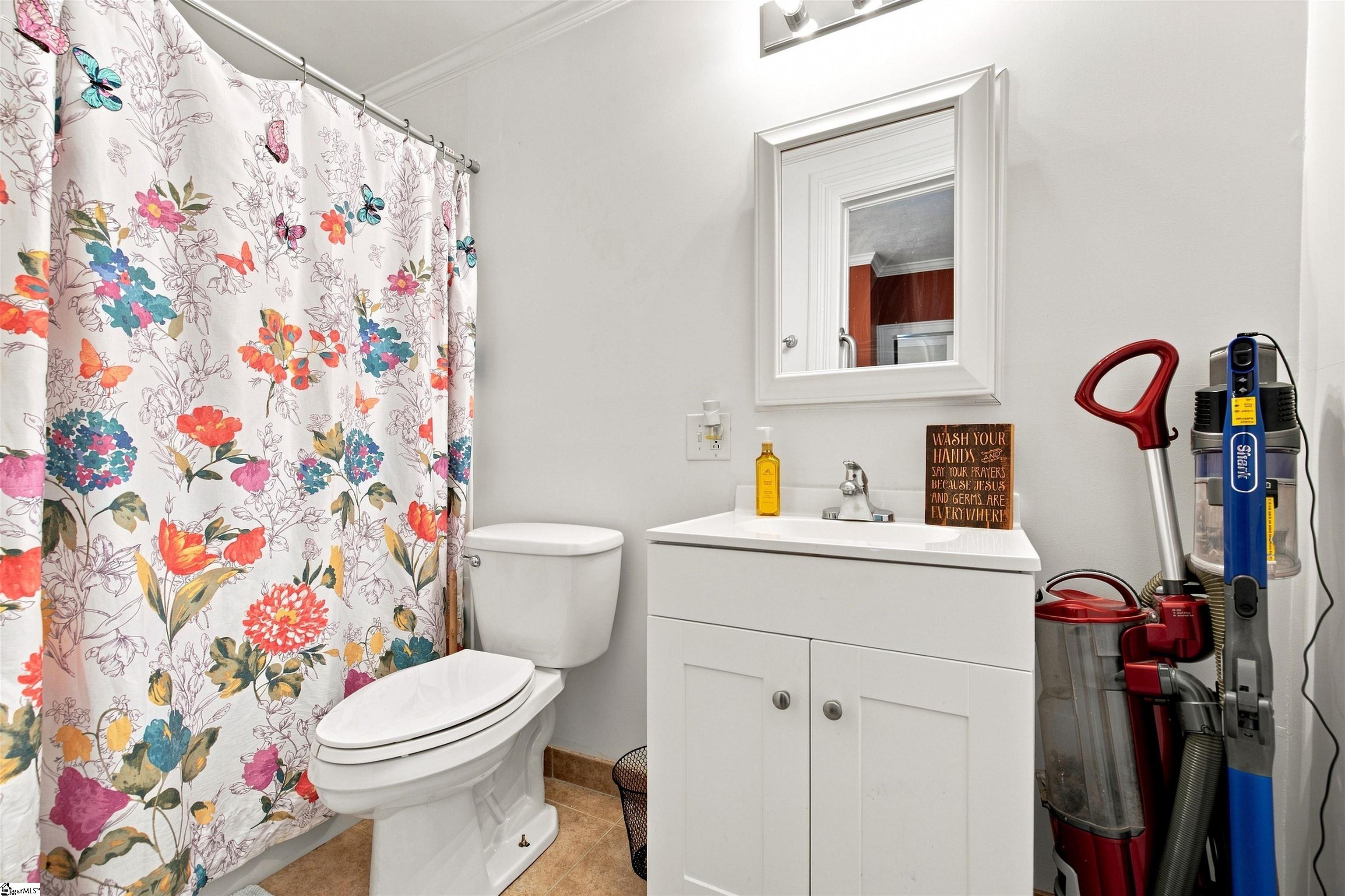 201 Wardlaw Street Property Photo 26