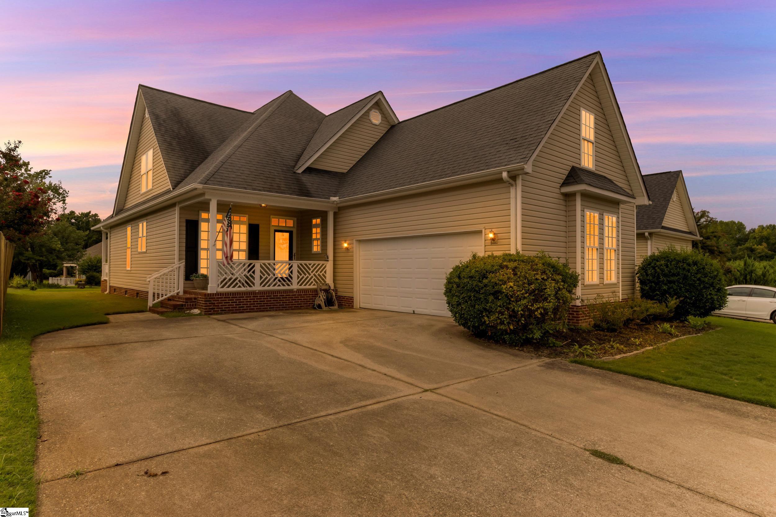203 Summergrass Drive Property Photo 43