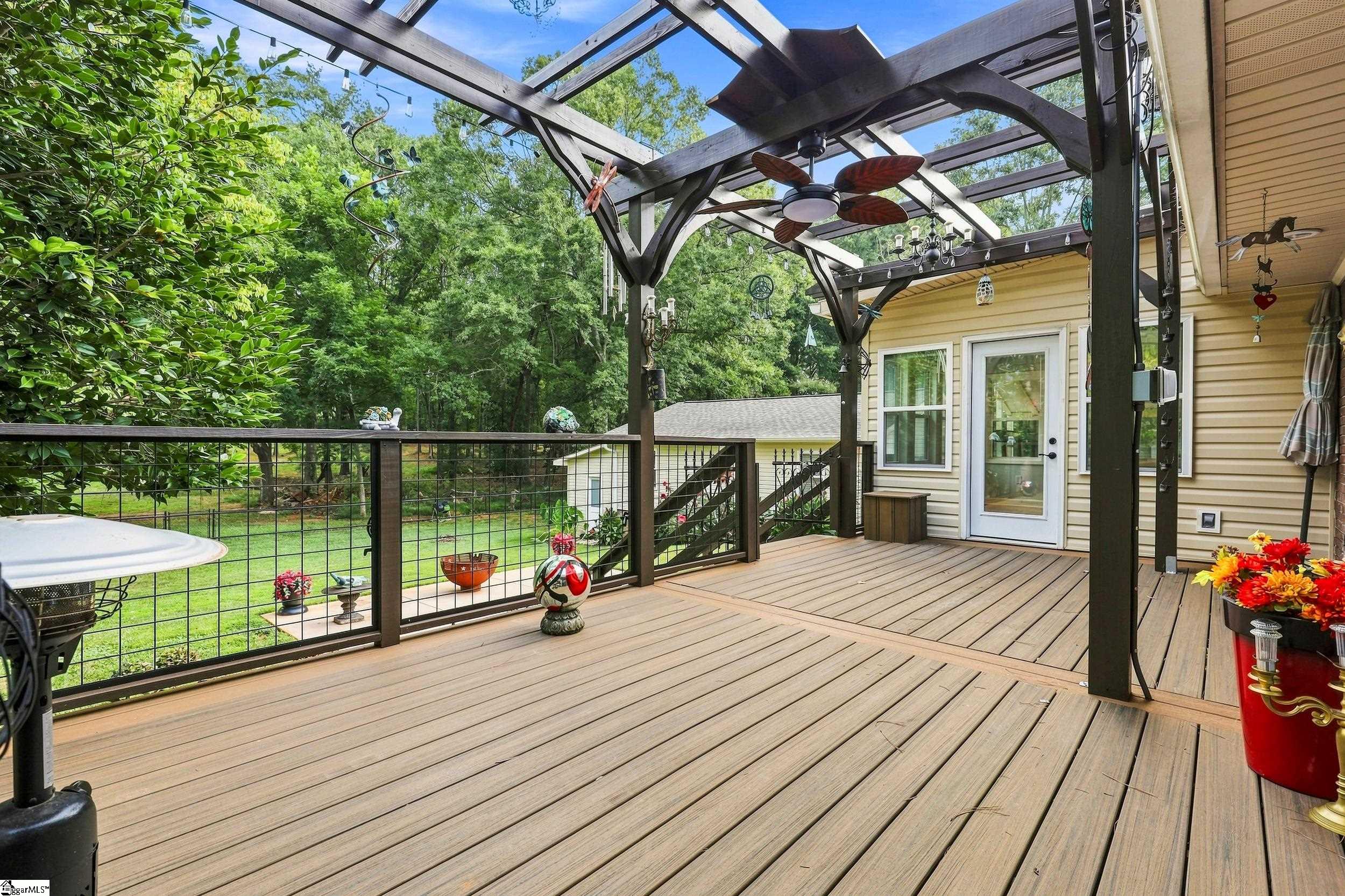 203 Knoxwood Court Property Photo 7