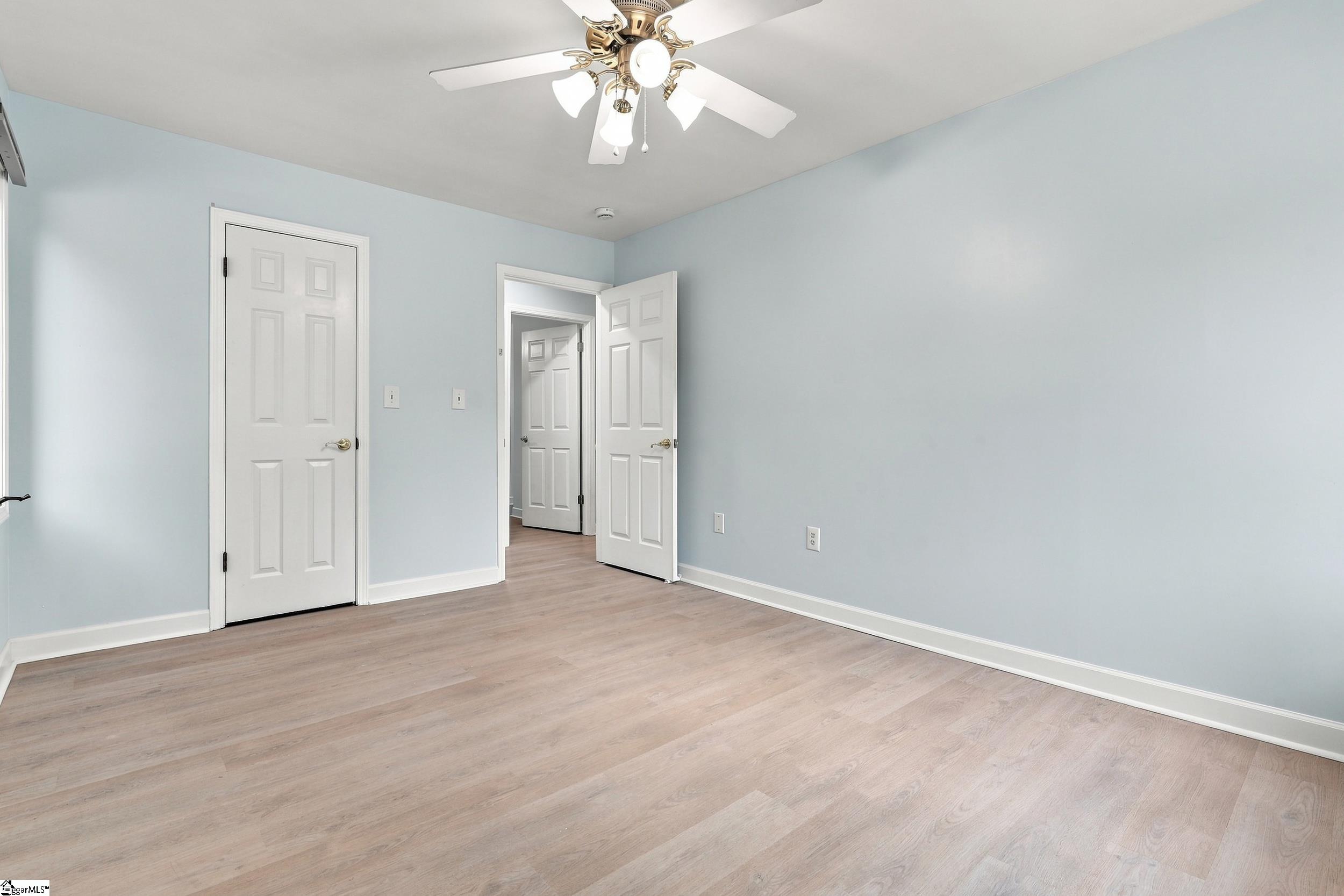 203 Knoxwood Court Property Photo 27