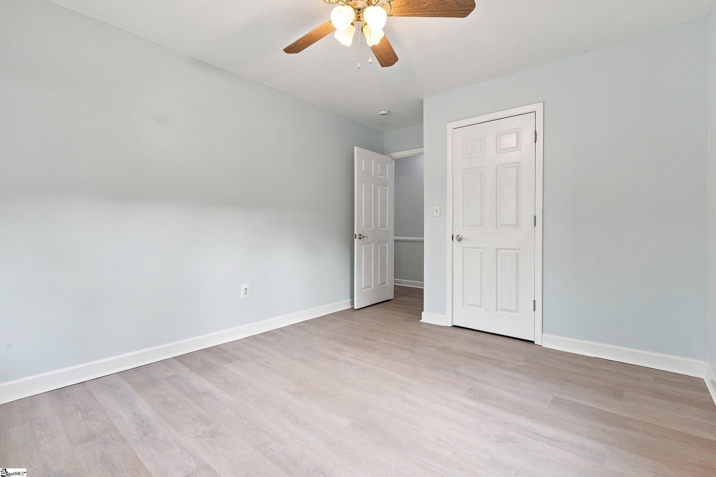 203 Knoxwood Court Property Photo 30