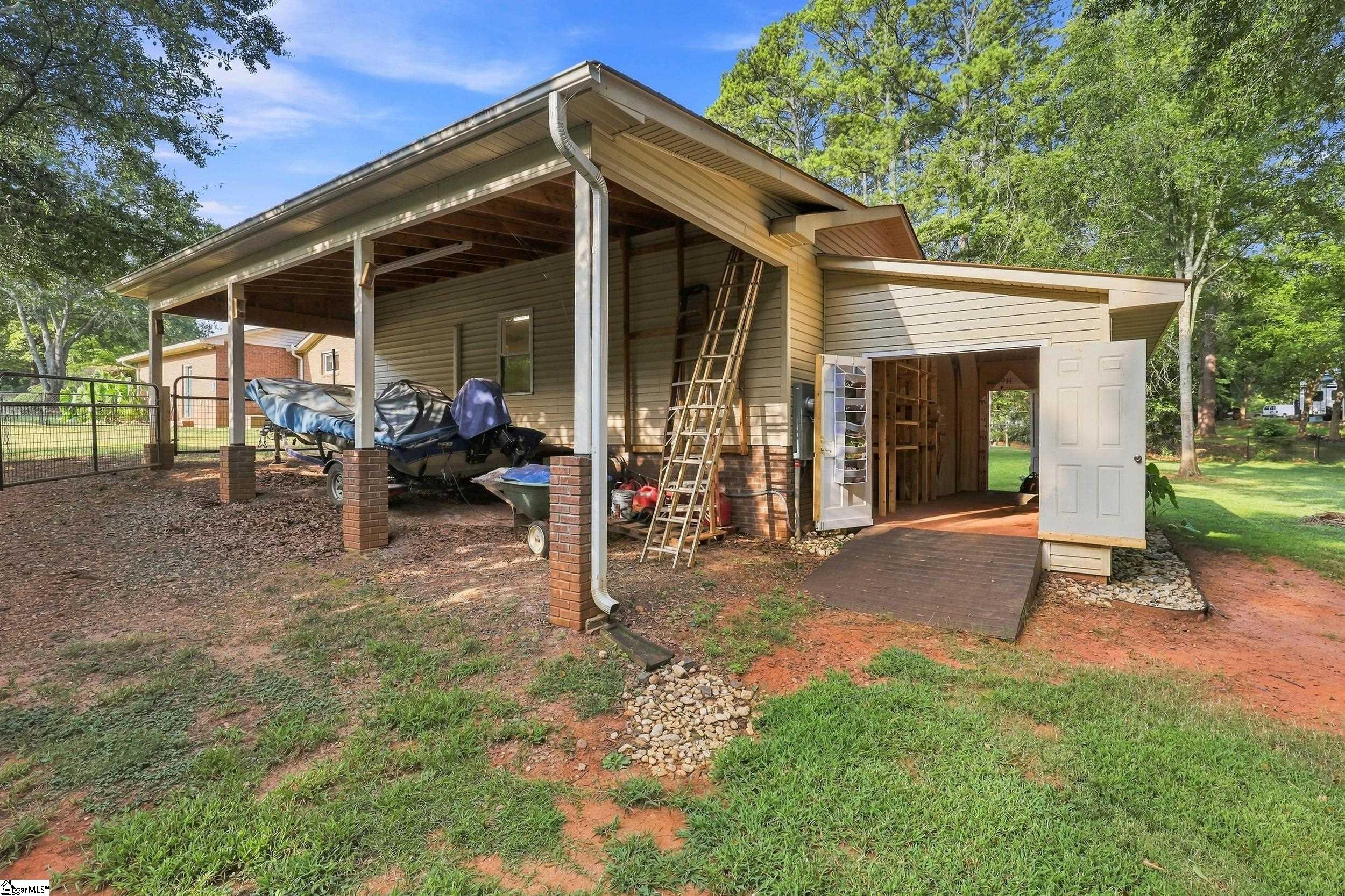 203 Knoxwood Court Property Photo 35