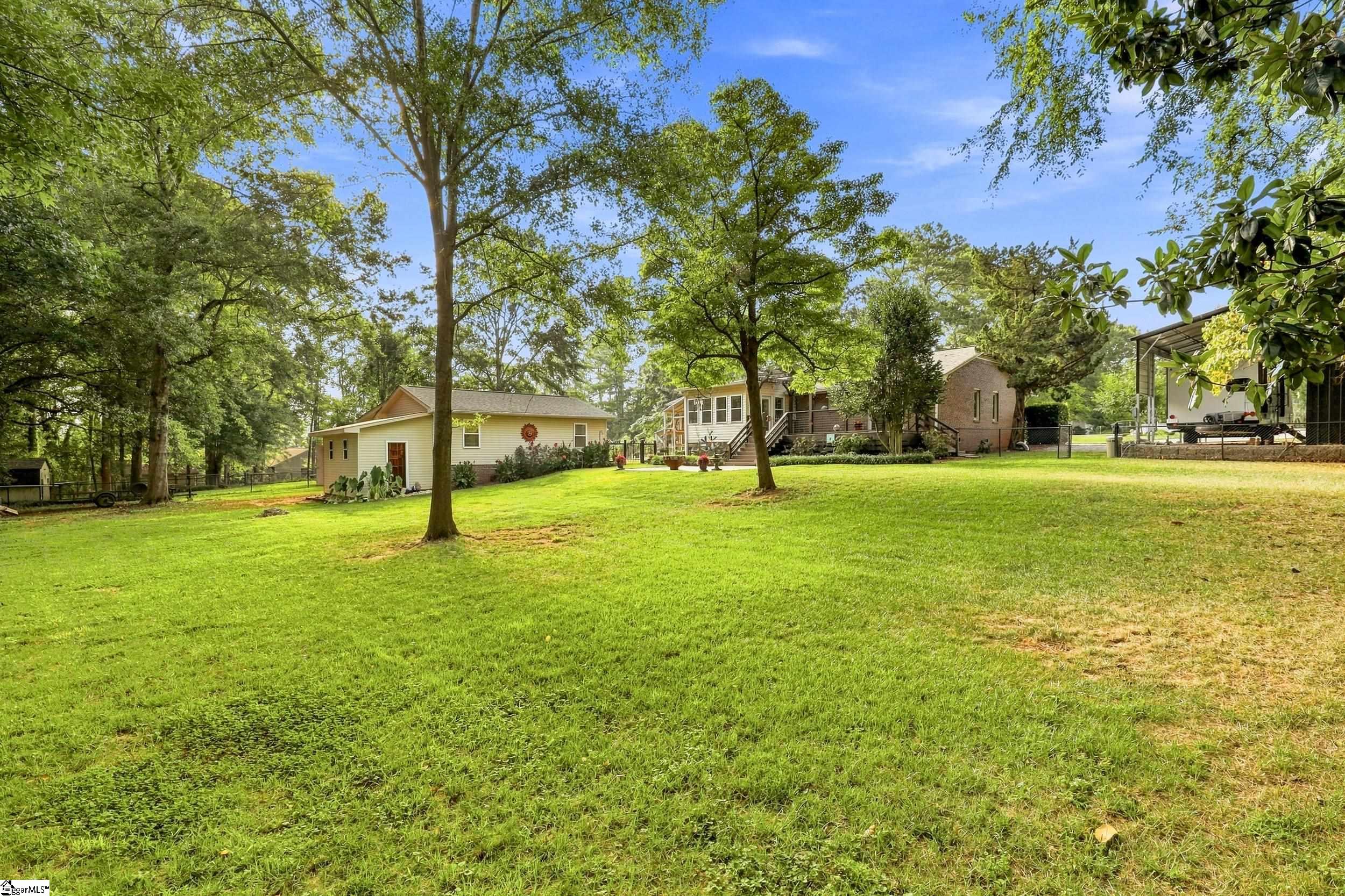 203 Knoxwood Court Property Photo 38
