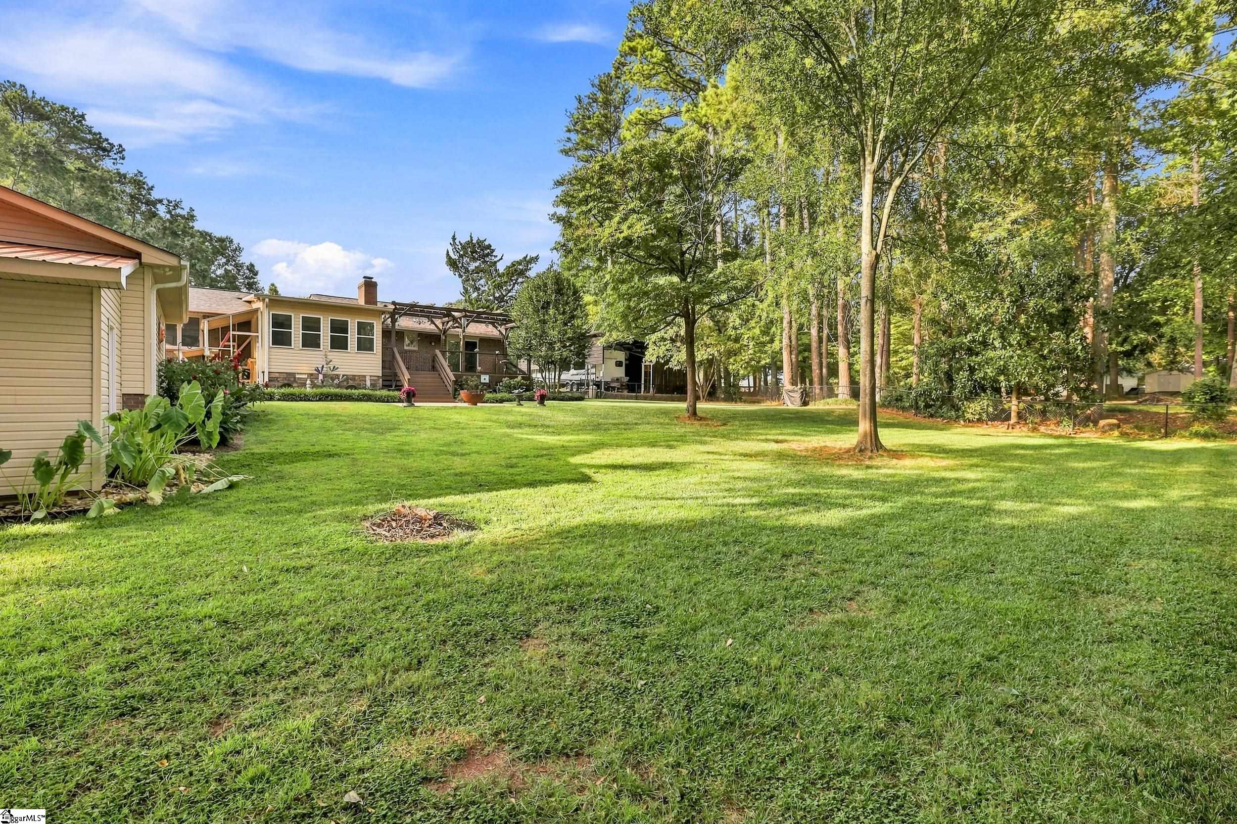 203 Knoxwood Court Property Photo 39