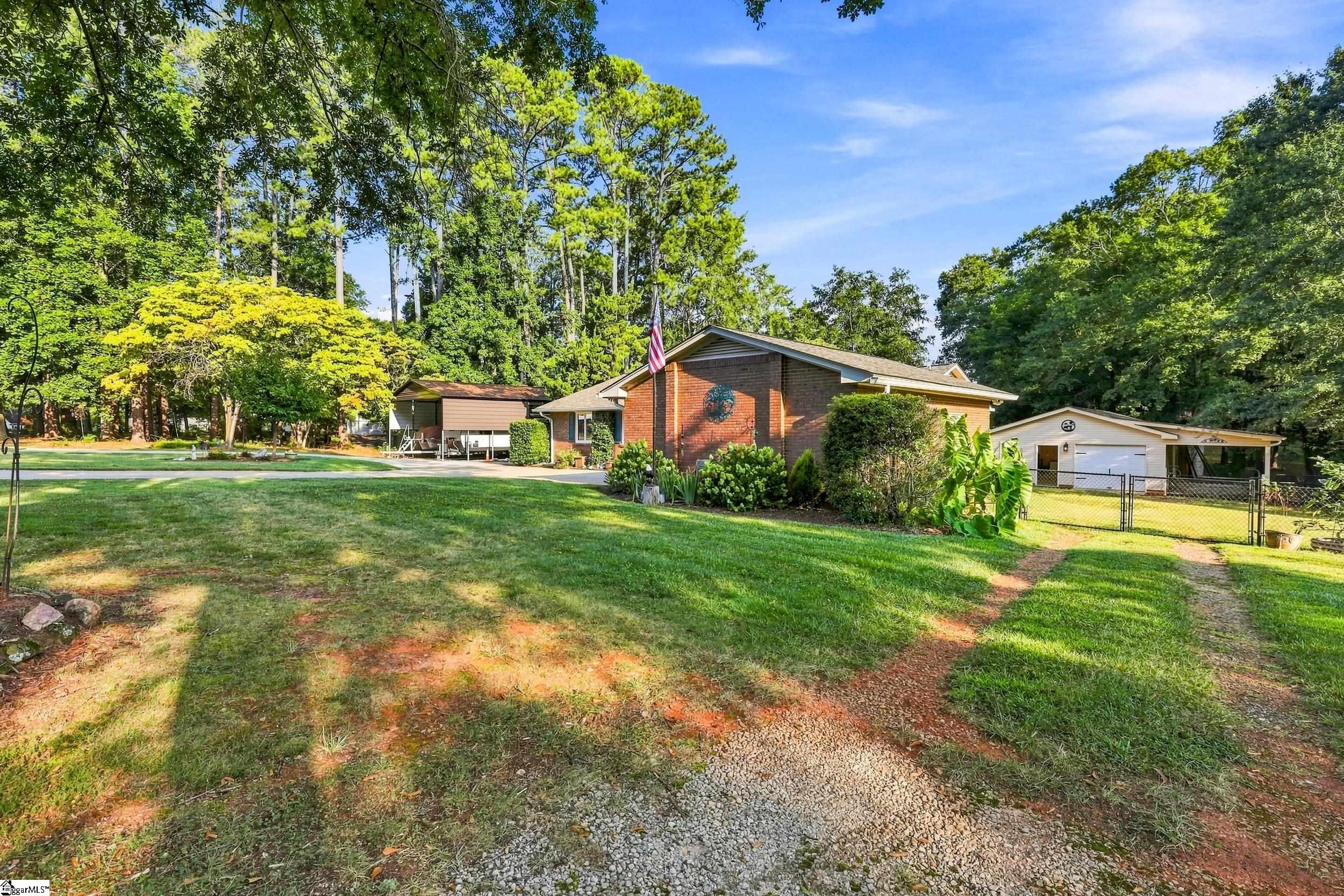 203 Knoxwood Court Property Photo 44