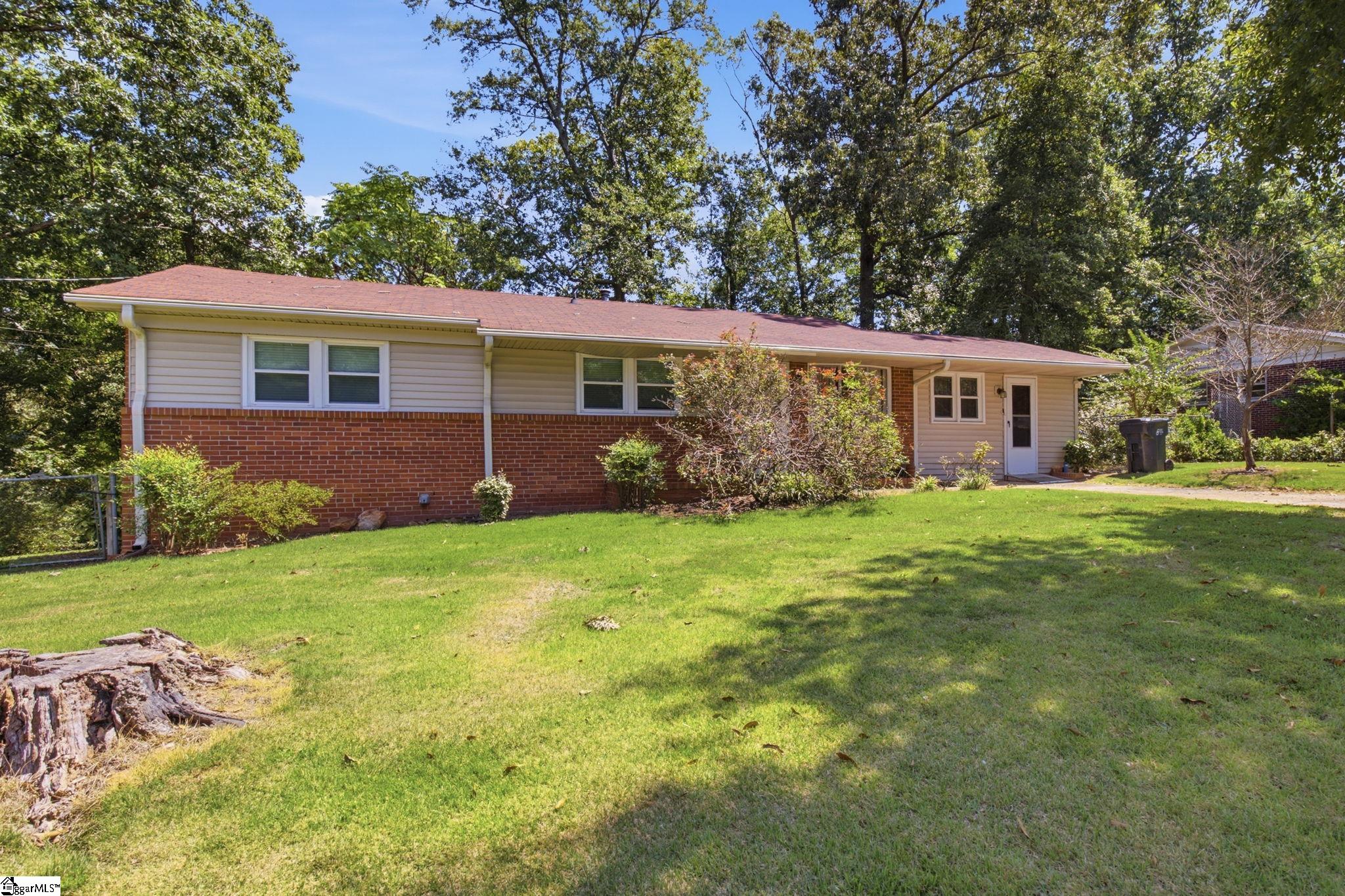 225 W Castle Drive Property Photo 3