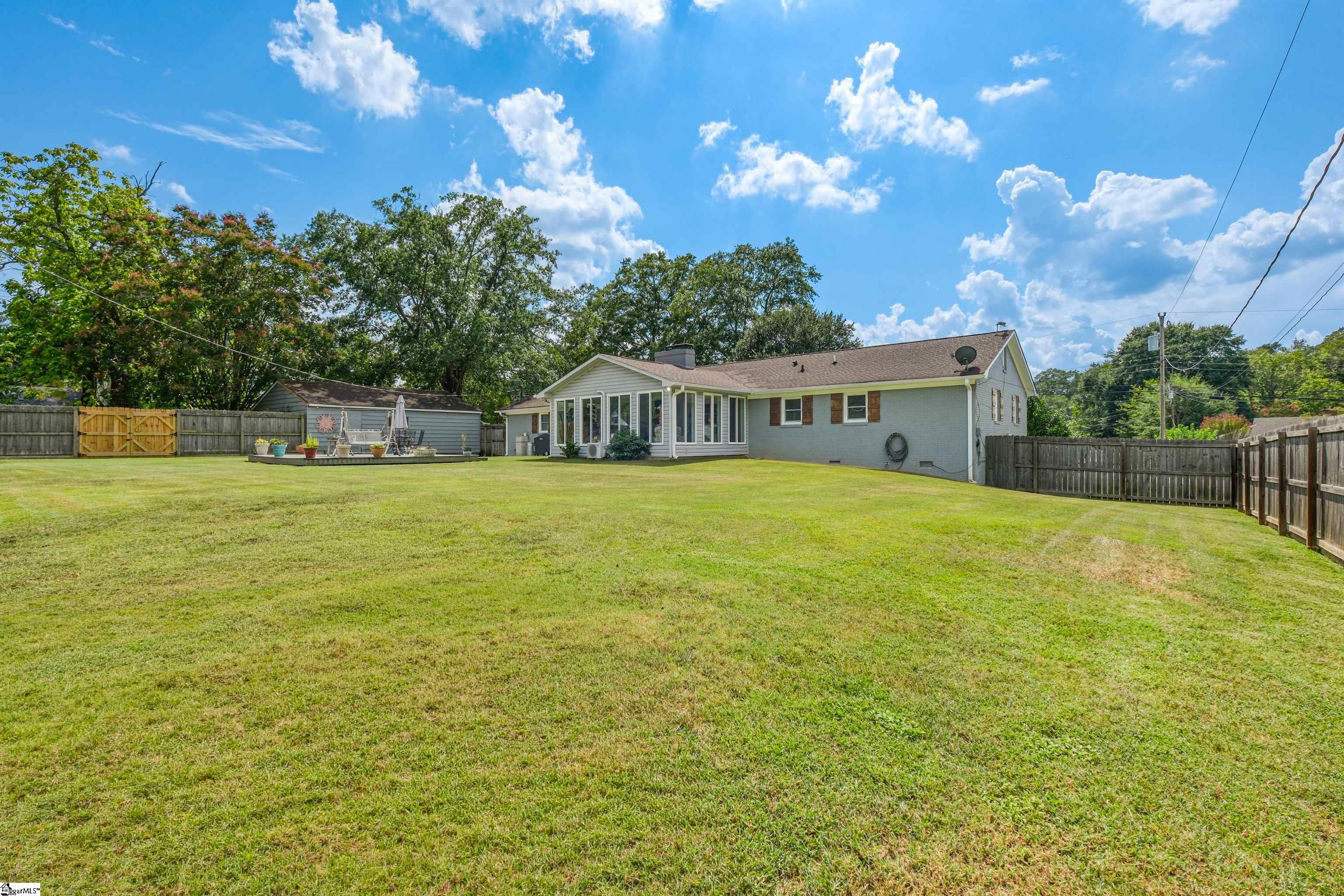 202 N Pine Lake Drive Property Photo 30