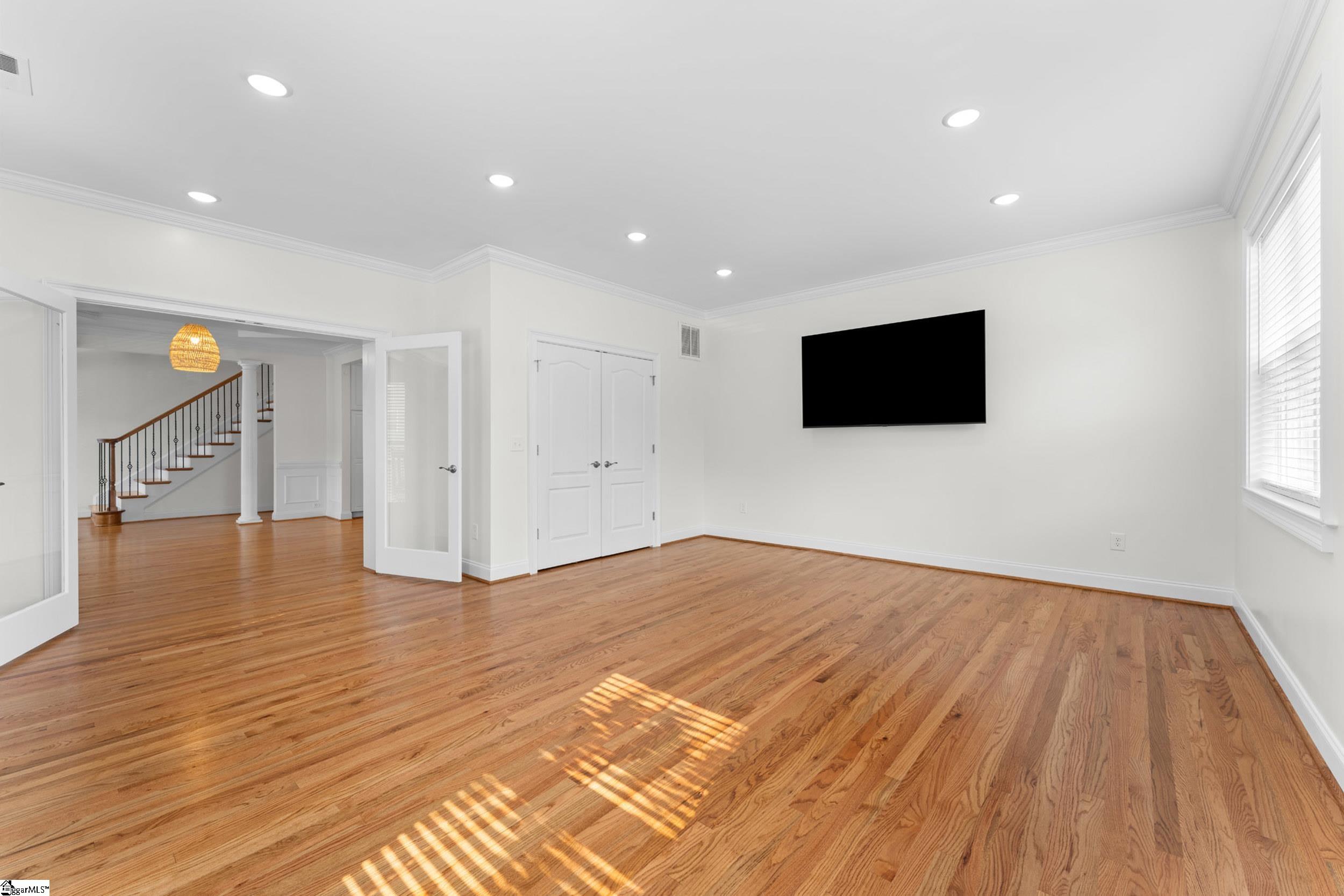 100 Cutler Way Property Photo 12