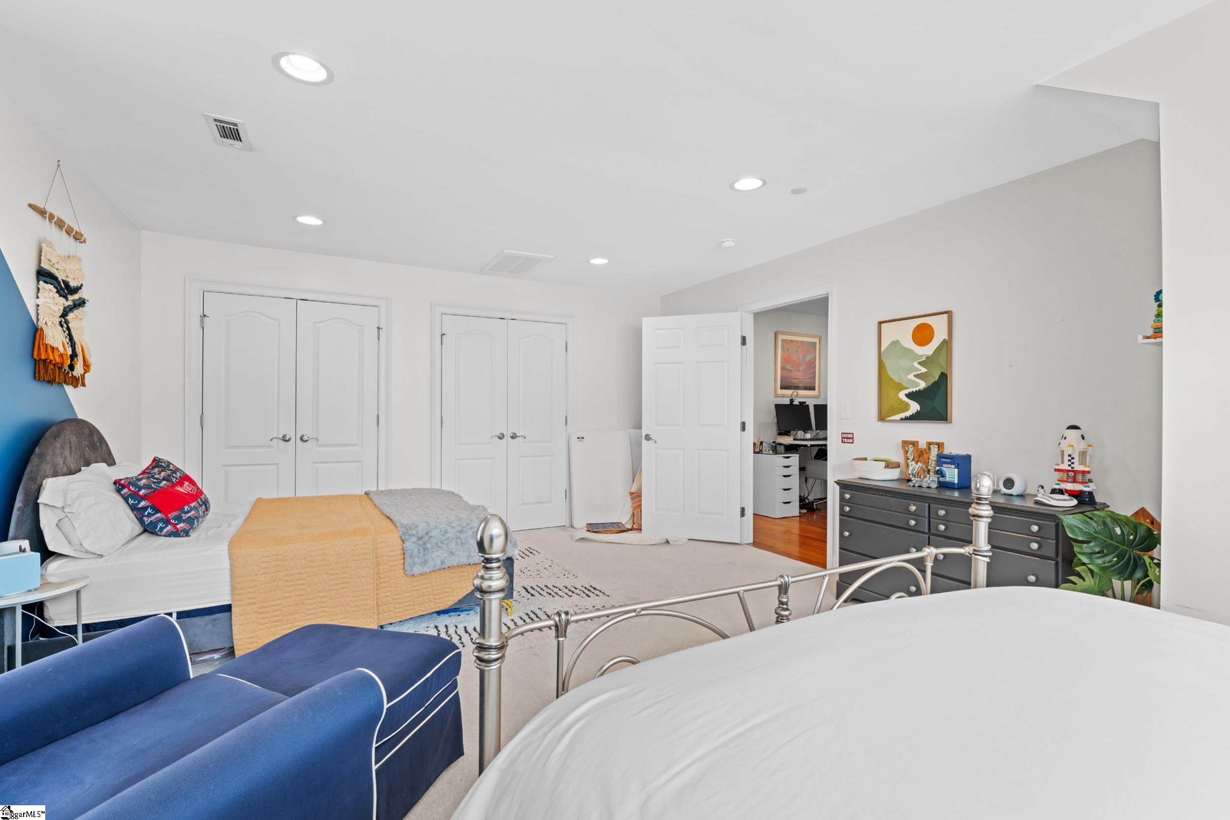 100 Cutler Way Property Photo 32