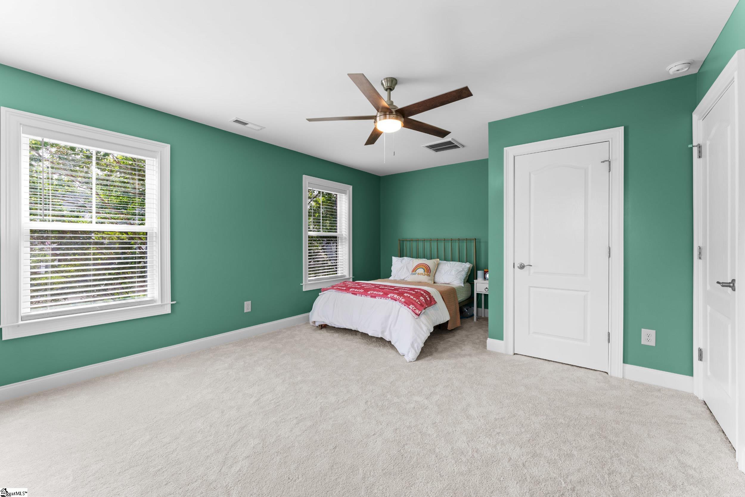 100 Cutler Way Property Photo 37