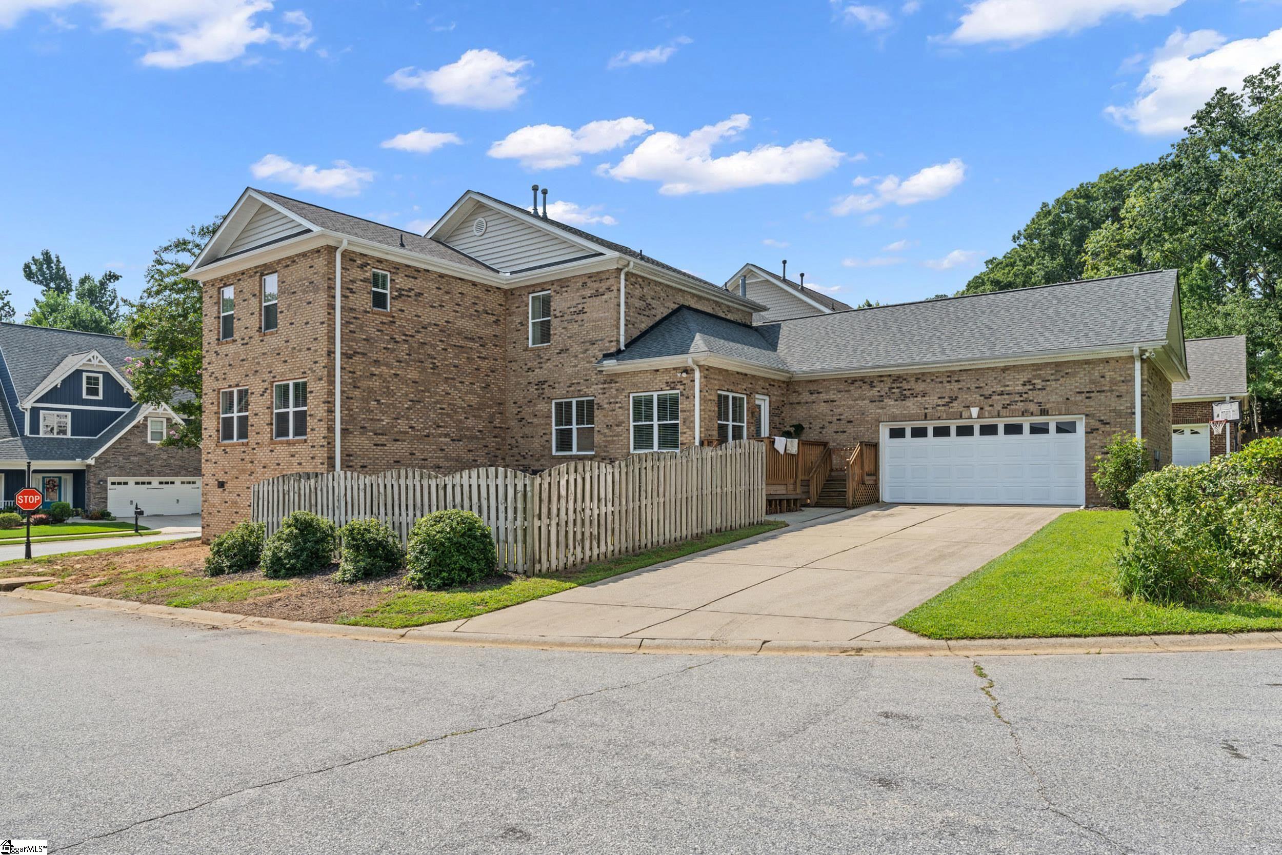 100 Cutler Way Property Photo 45