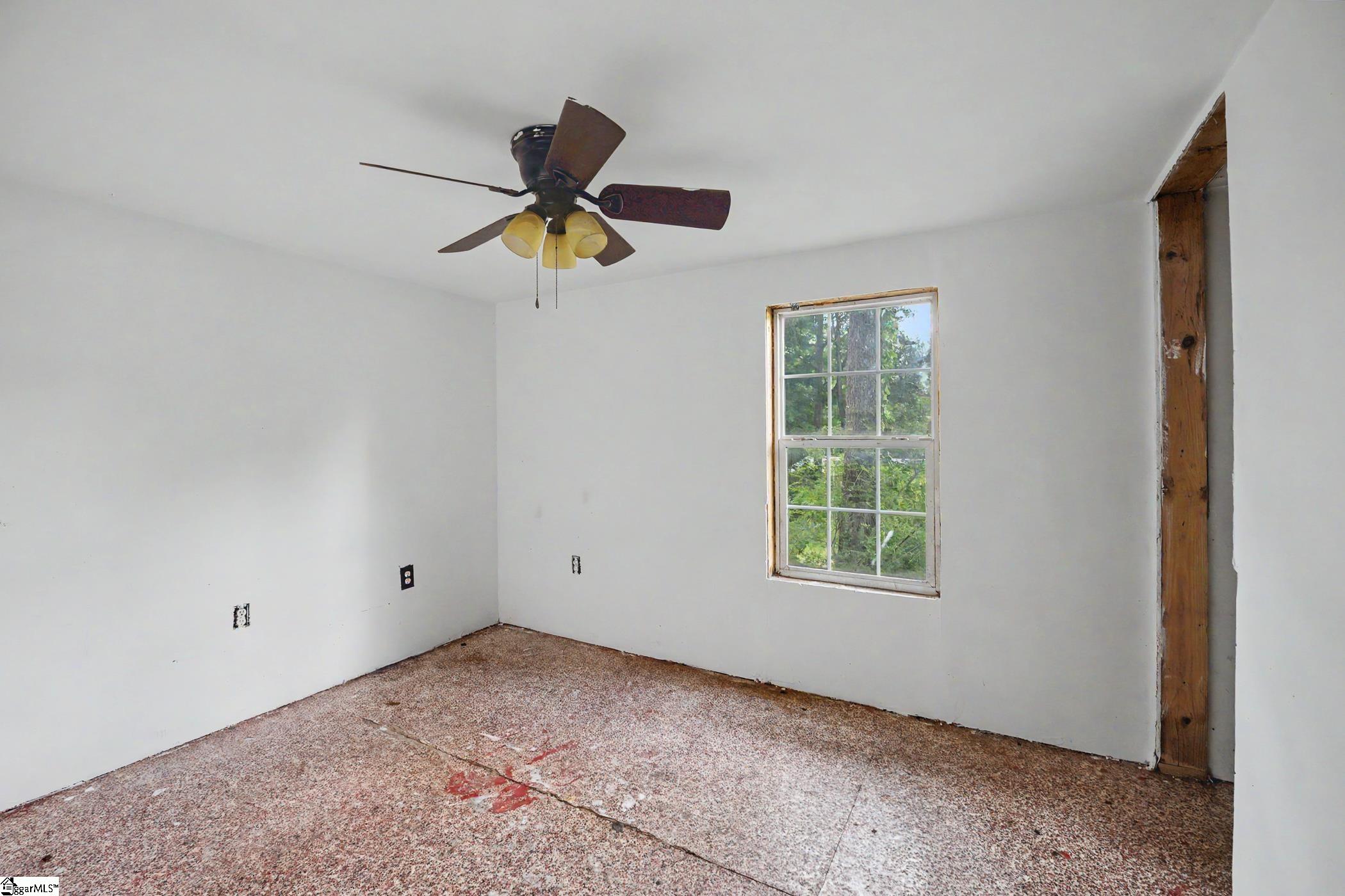 1602389 Property Photo 8