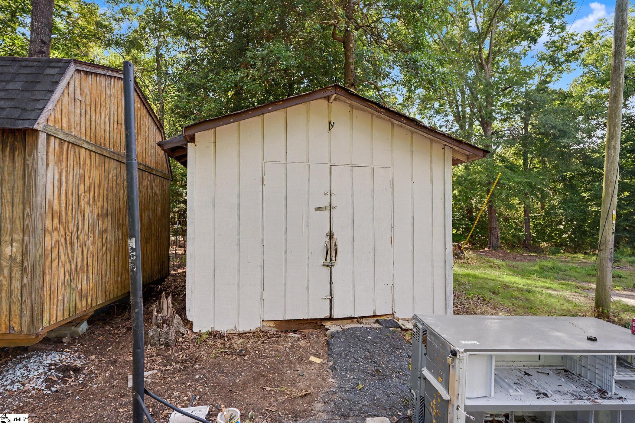 1602389 Property Photo 15