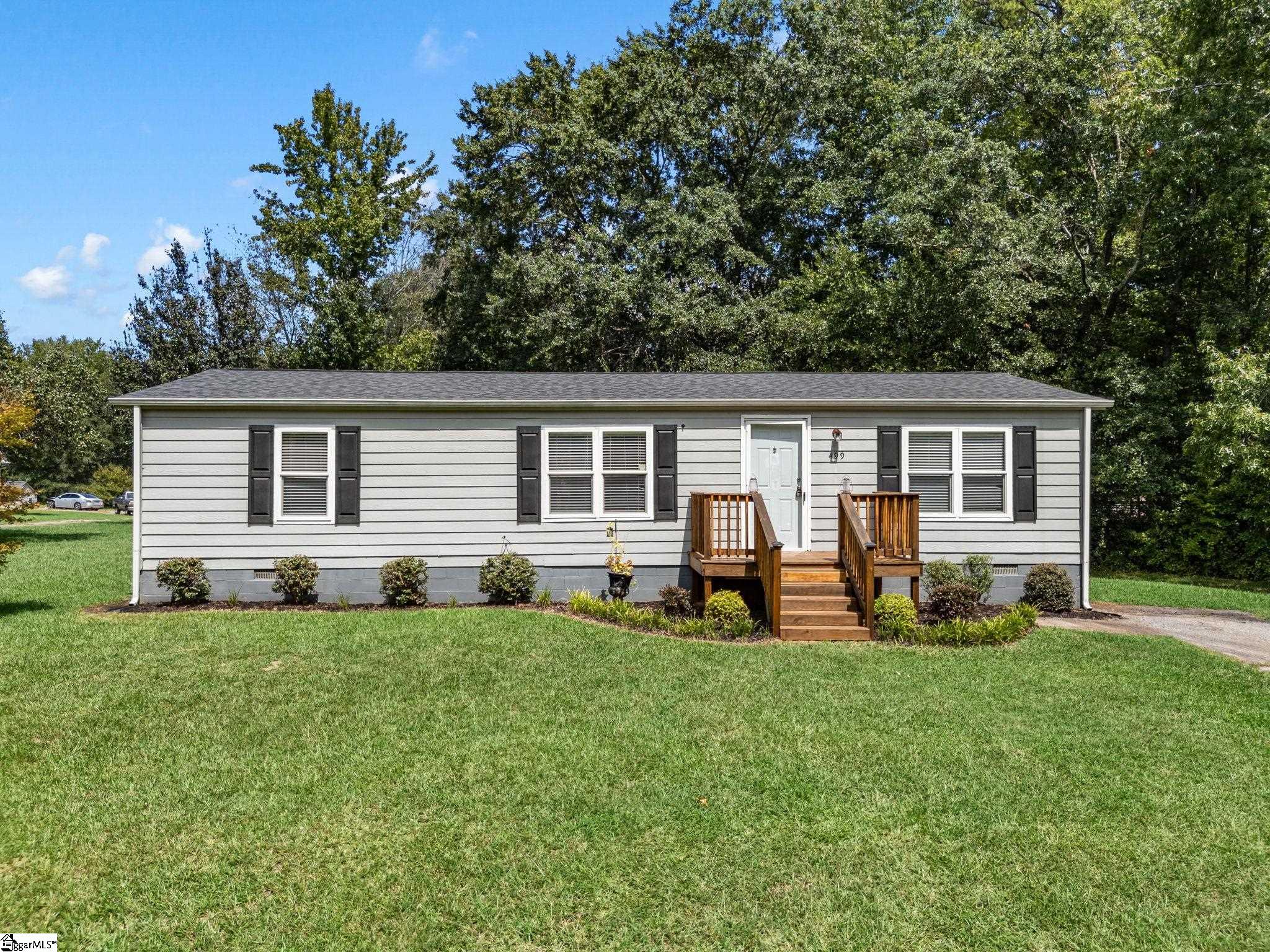 499 Murph Road Property Photo 1