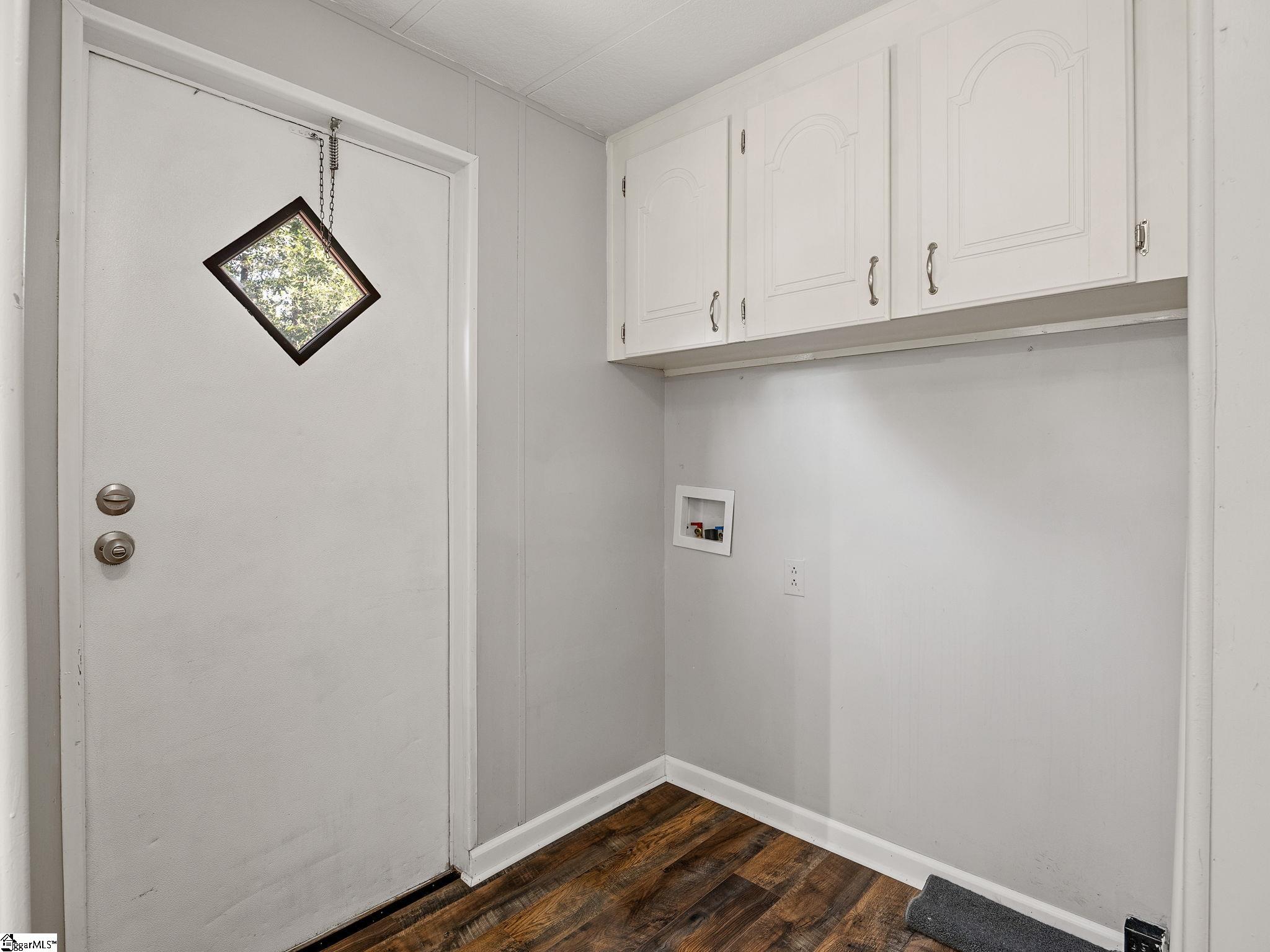 499 Murph Road Property Photo 15