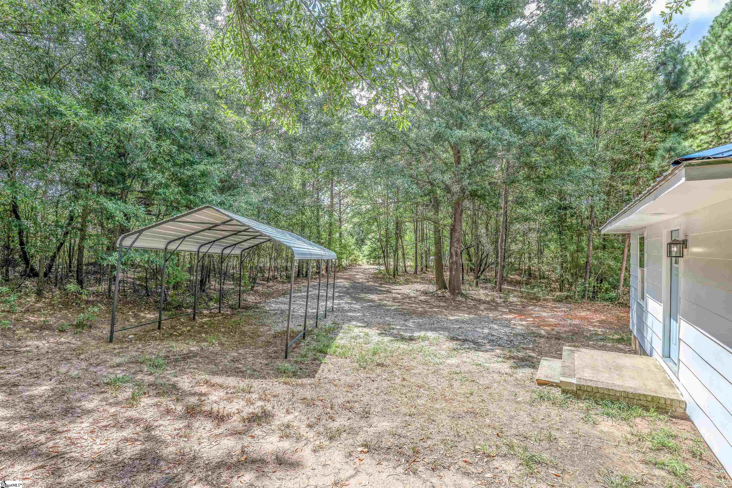116 Leona Drive Property Photo 33