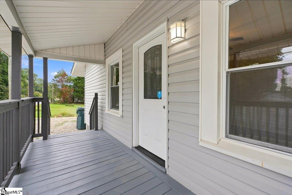 923 N Pinckney Street Property Photo 5