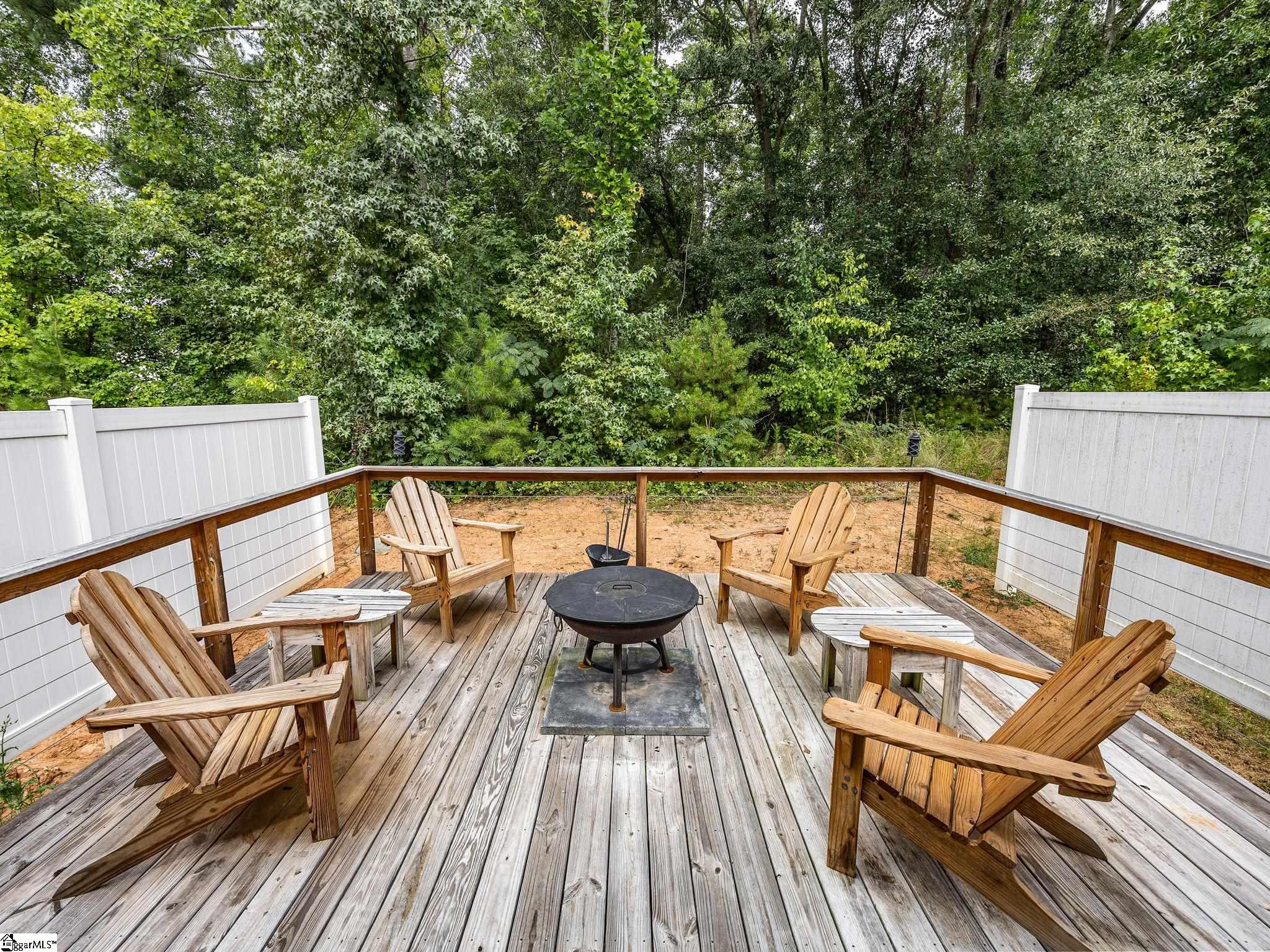 209 Broad Banyan Court Property Photo 31